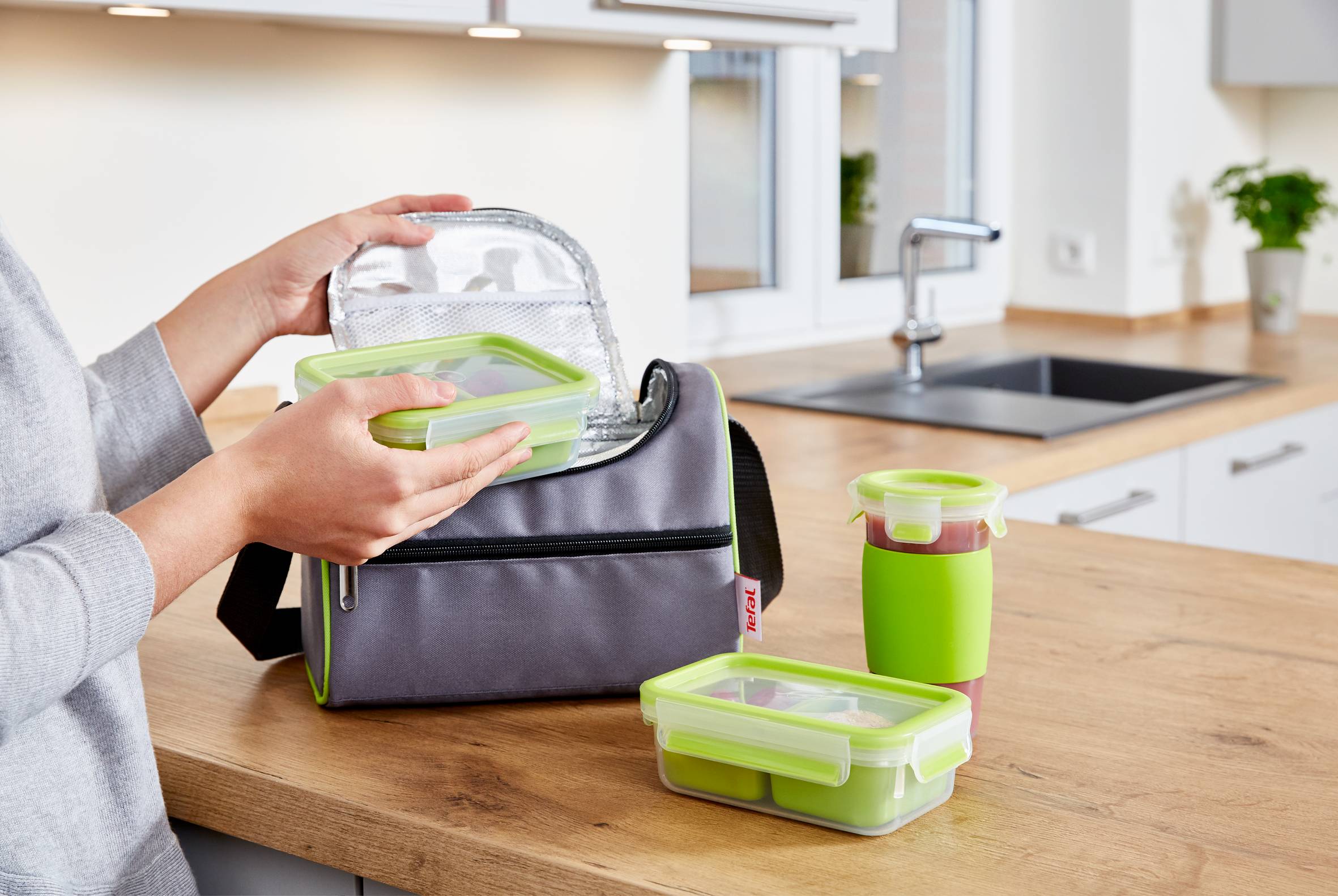 Masterseal & Go K3100512 Bewaardoos + 2 uitneembare compartimenten - 1L