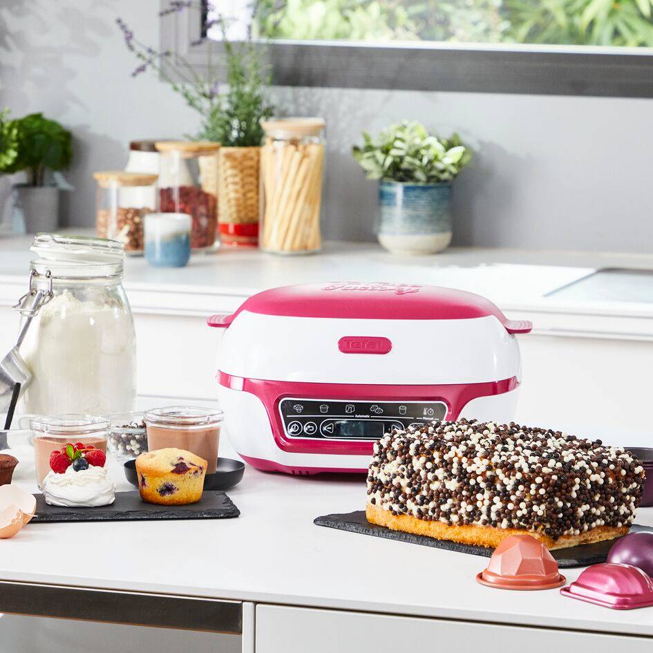 Cake Factory Délices KD810112 Intelligent patisserietoestel + Bakvormen + Recepten