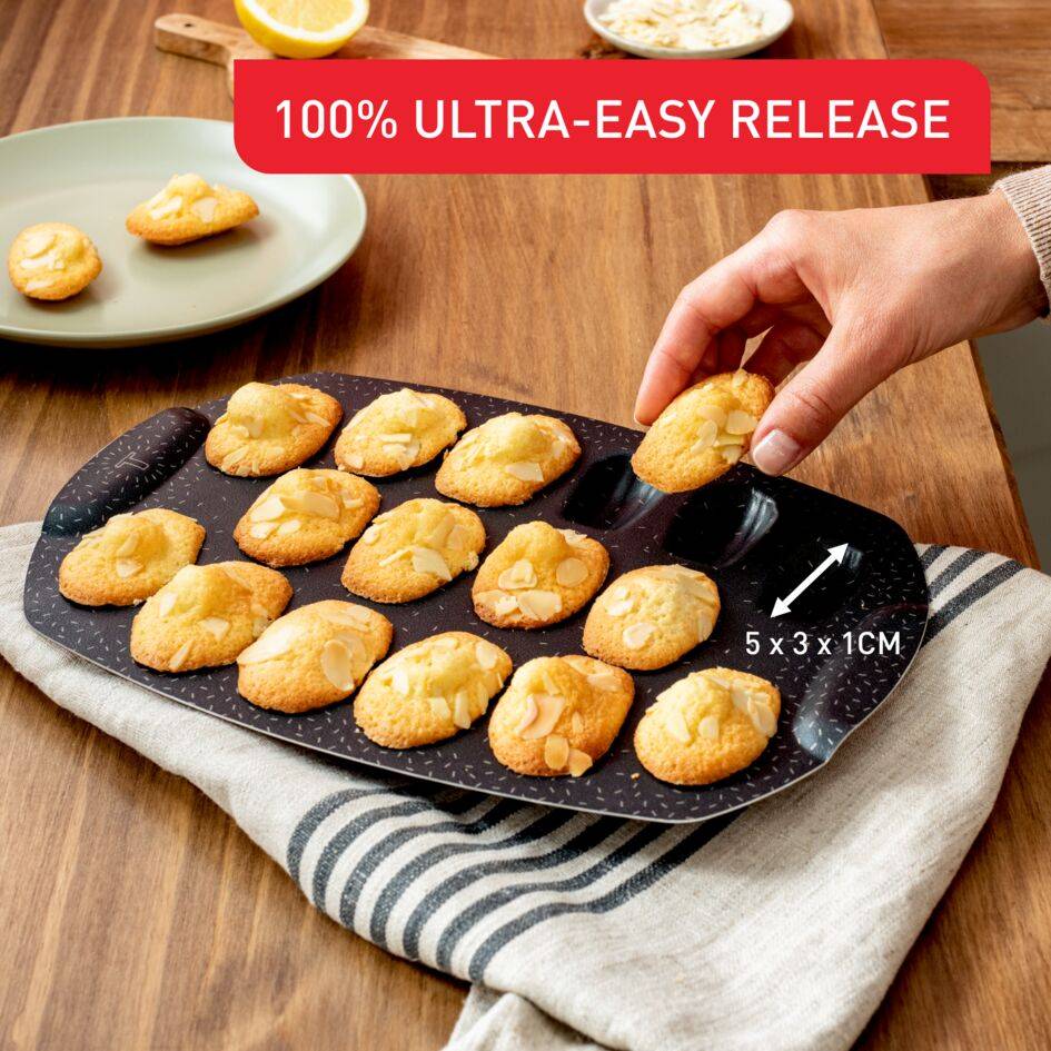 PerfectBake J5734802 Bakvorm voor 16 madeleintjes - 21x29 cm