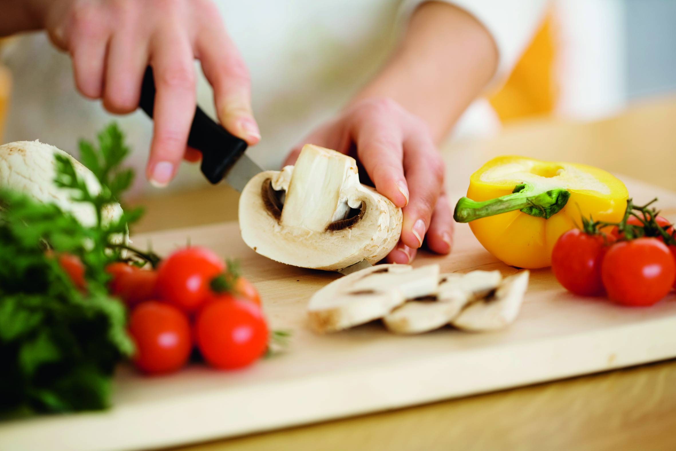 FRESH KITCHEN KNIVES