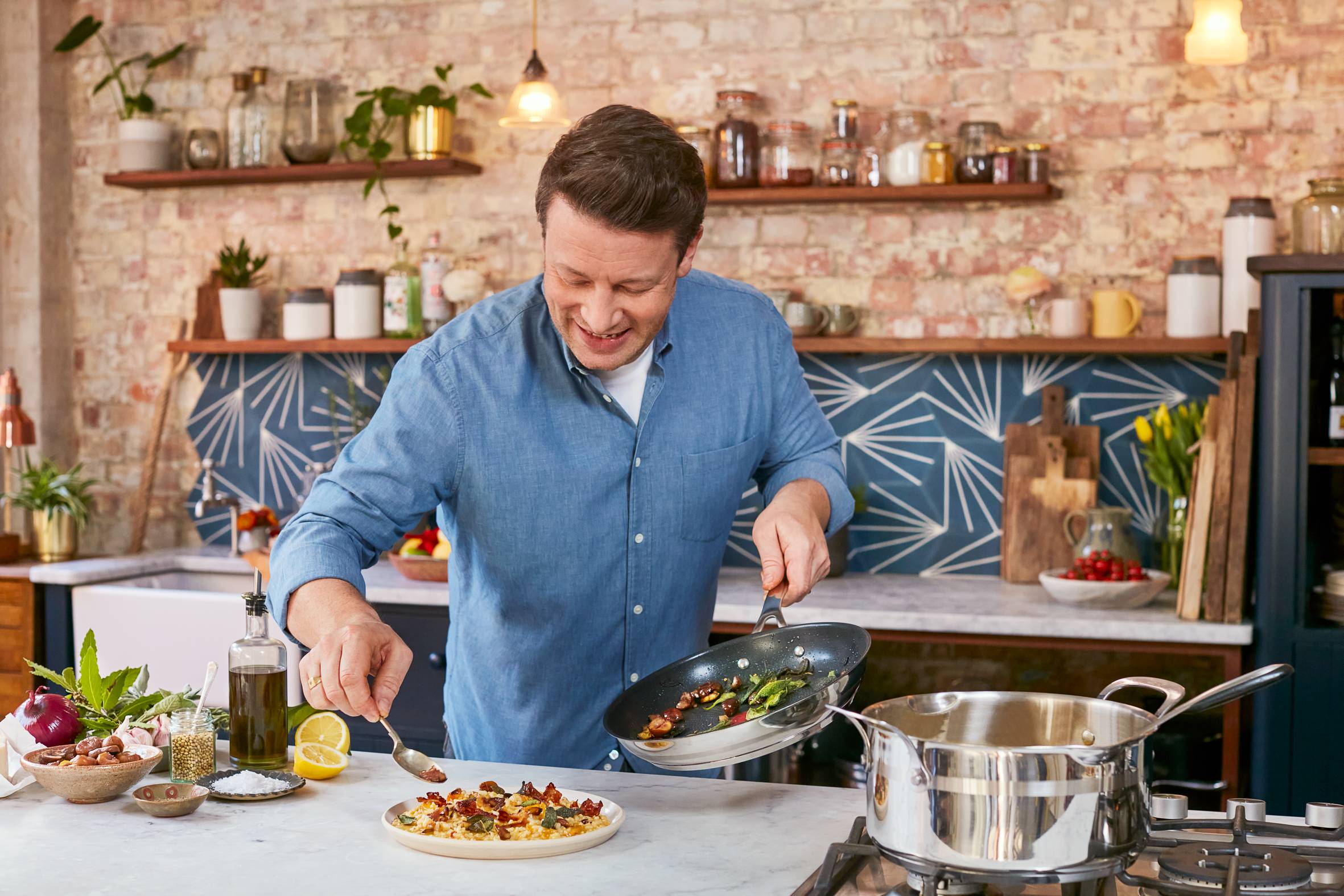 Jamie Oliver E310S234 Set van 2 pannen 24/28 cm - Inductie