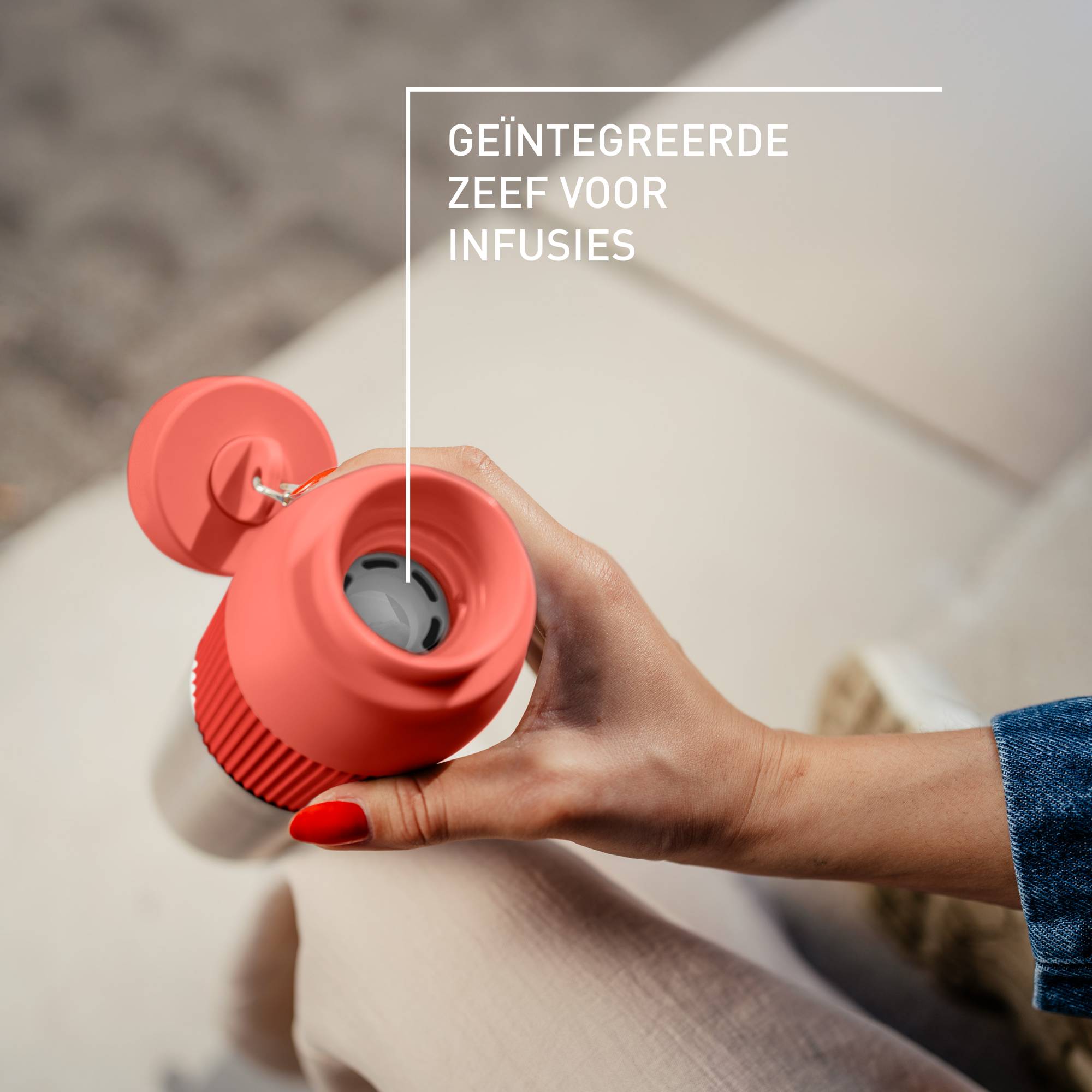 BeYou Twist N2193310 Isotherme drinkfles - 0,7L - Rood