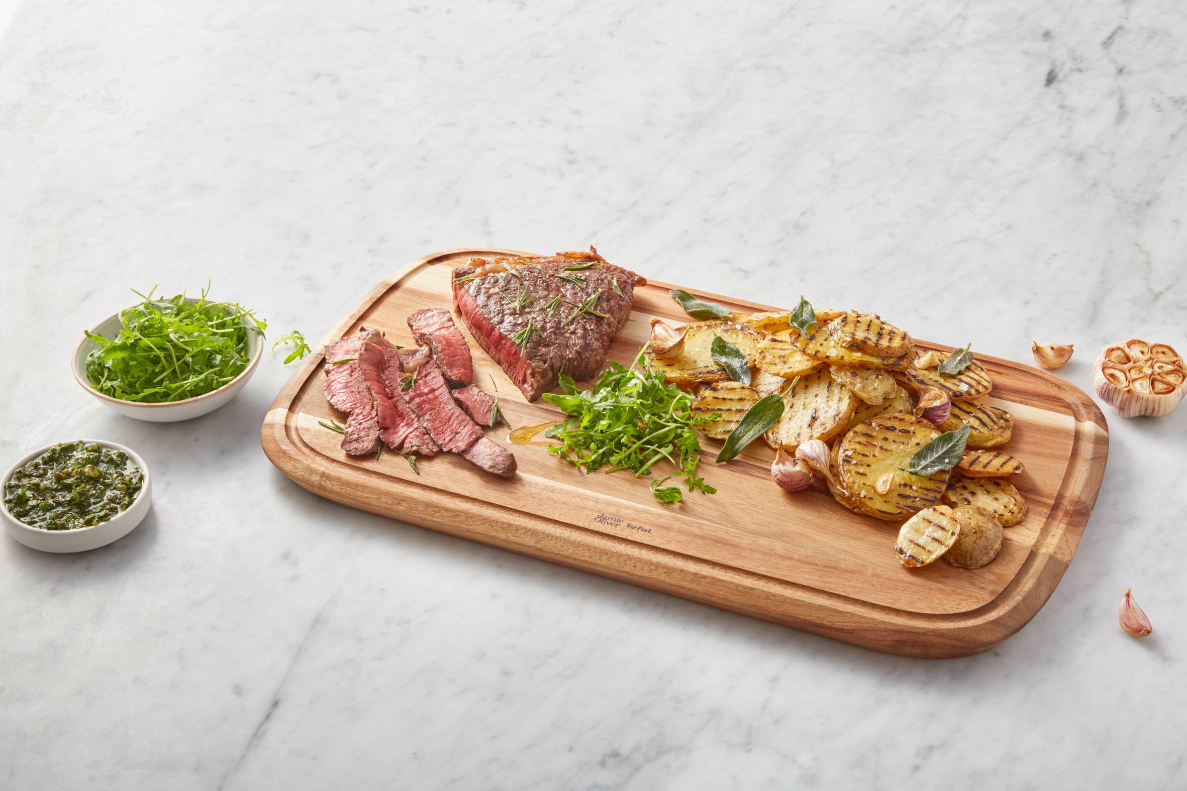 Jamie Oliver K2681055 Planche à découper en acacia - 49 X 28 X 2,5 cm