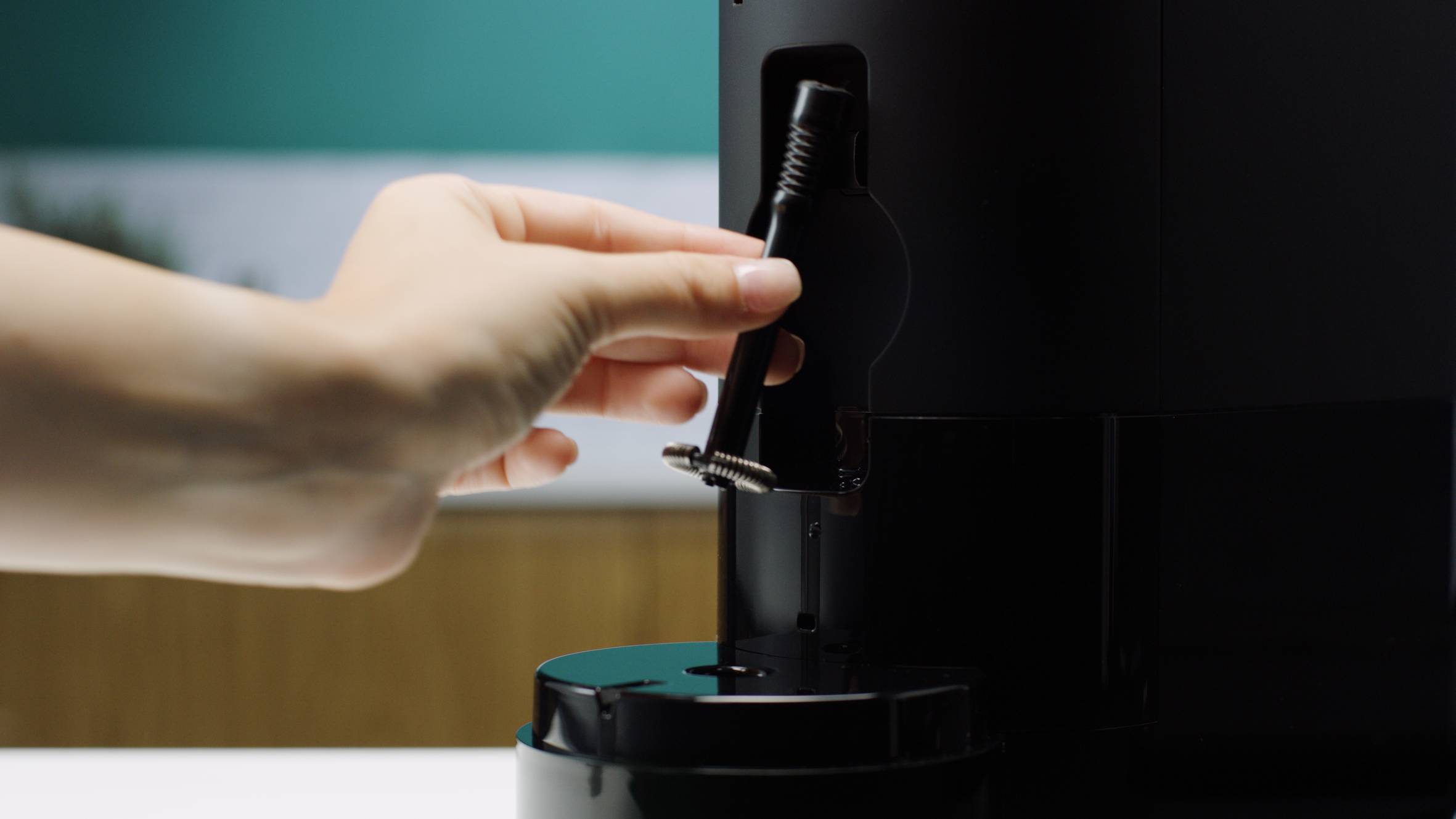 Nespresso Atelier YY4336FD Machine à café à capsule - 1L - Mousseur de lait