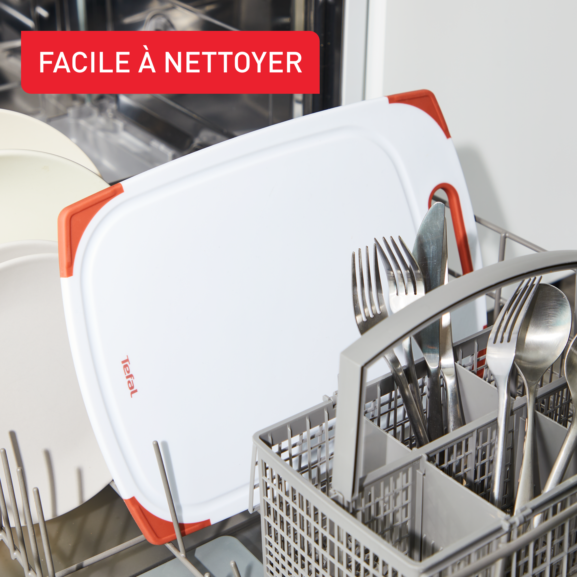 Fresh Kitchen K2084004 Planche à découper en plastique - Antidérapante + Poignée