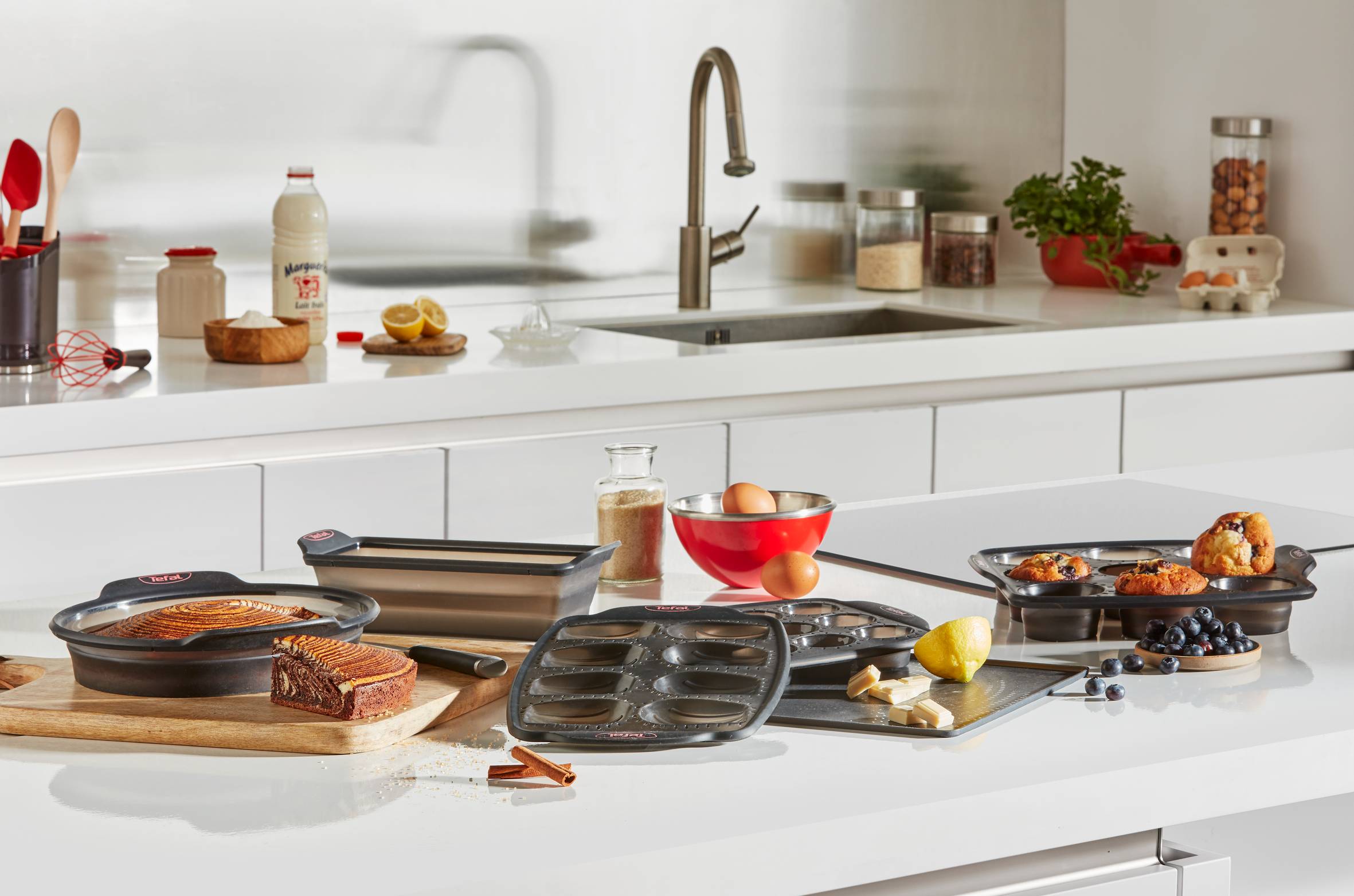 CrispyBake J4173114 Moule à macarons silicone 53 x 31 cm