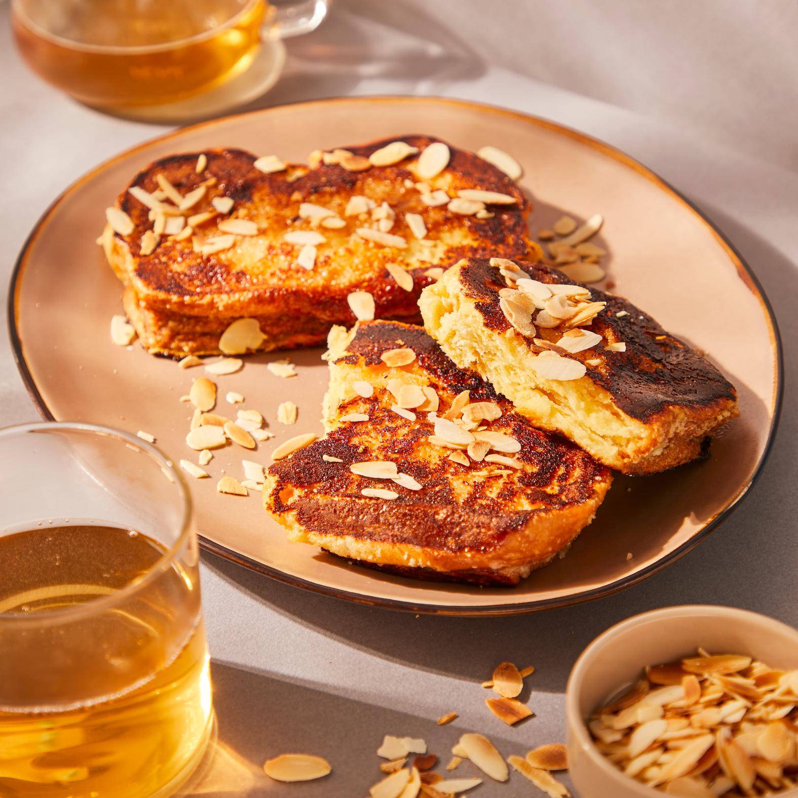 French toast with almonds and orange blossom - Recepten Snack Collection MECHANICAL | Tefal