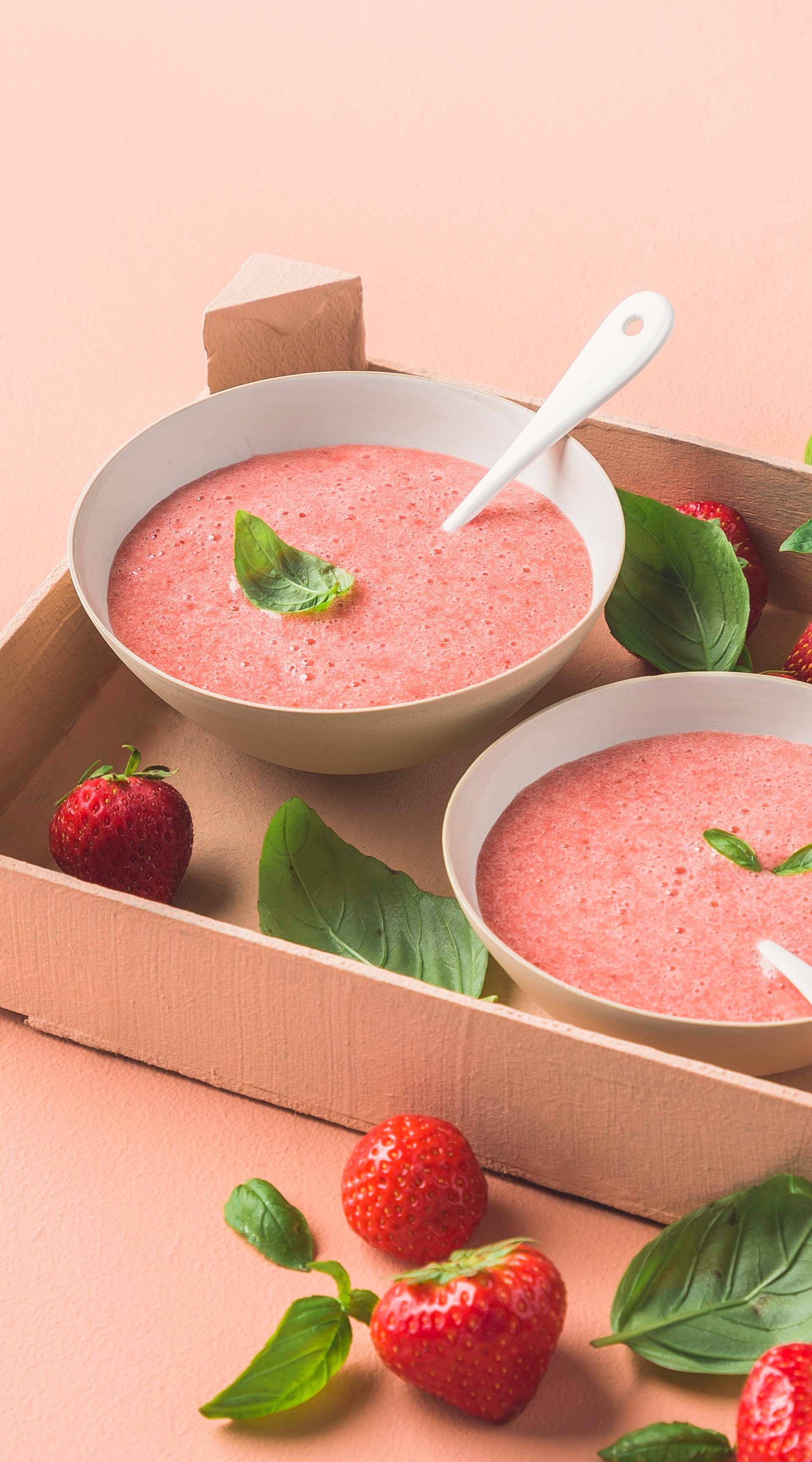 Soupe de fraises au basilic - Recette undefined | Tefal