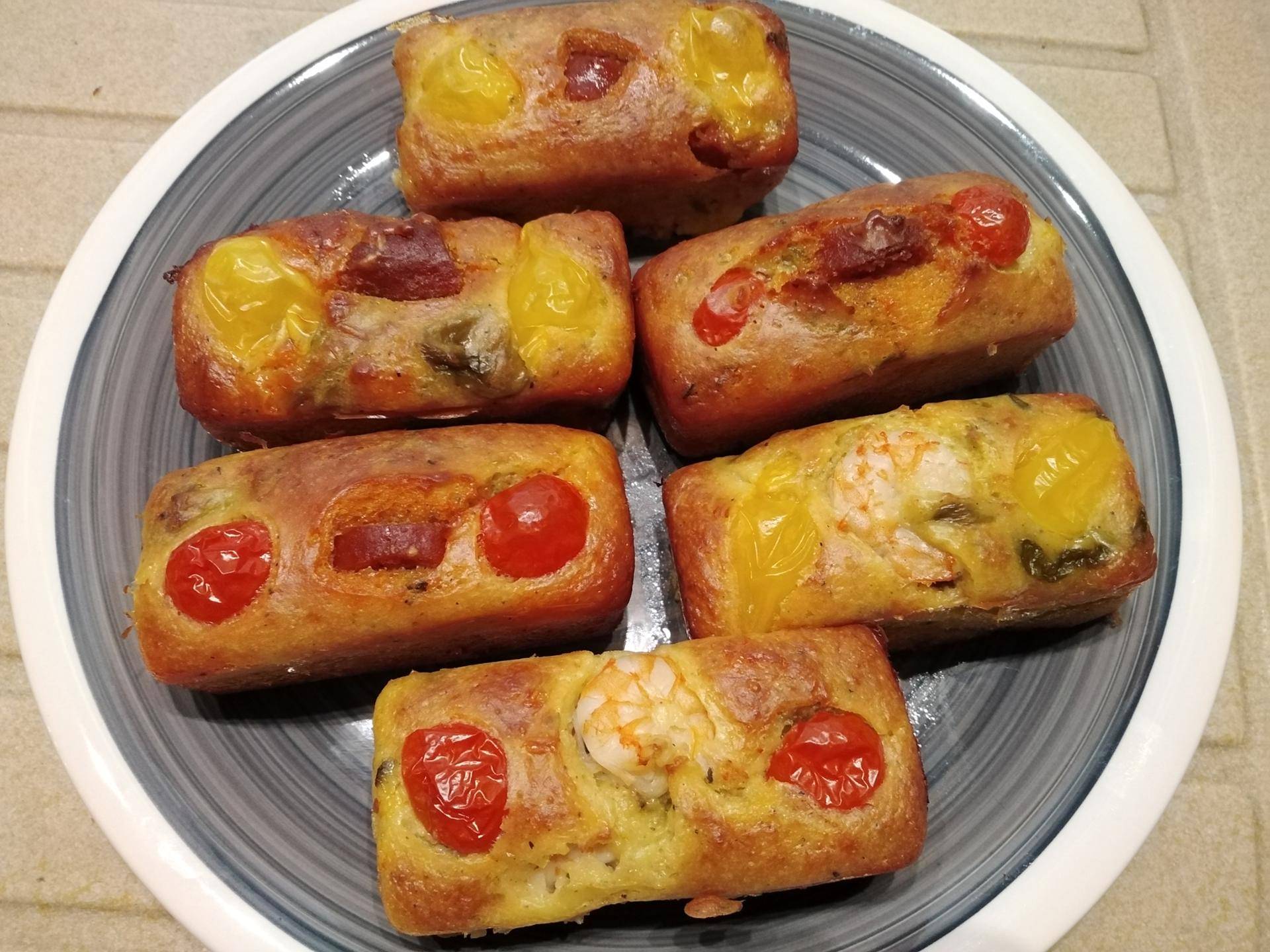Minis cake poivron, crevettes ou chorizo tomates cerise - Recepten Cake Factory | Tefal