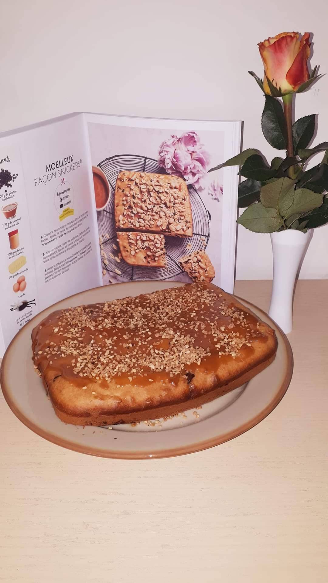 Moelleux Façon Snickers - Recette Cake Factory | Tefal