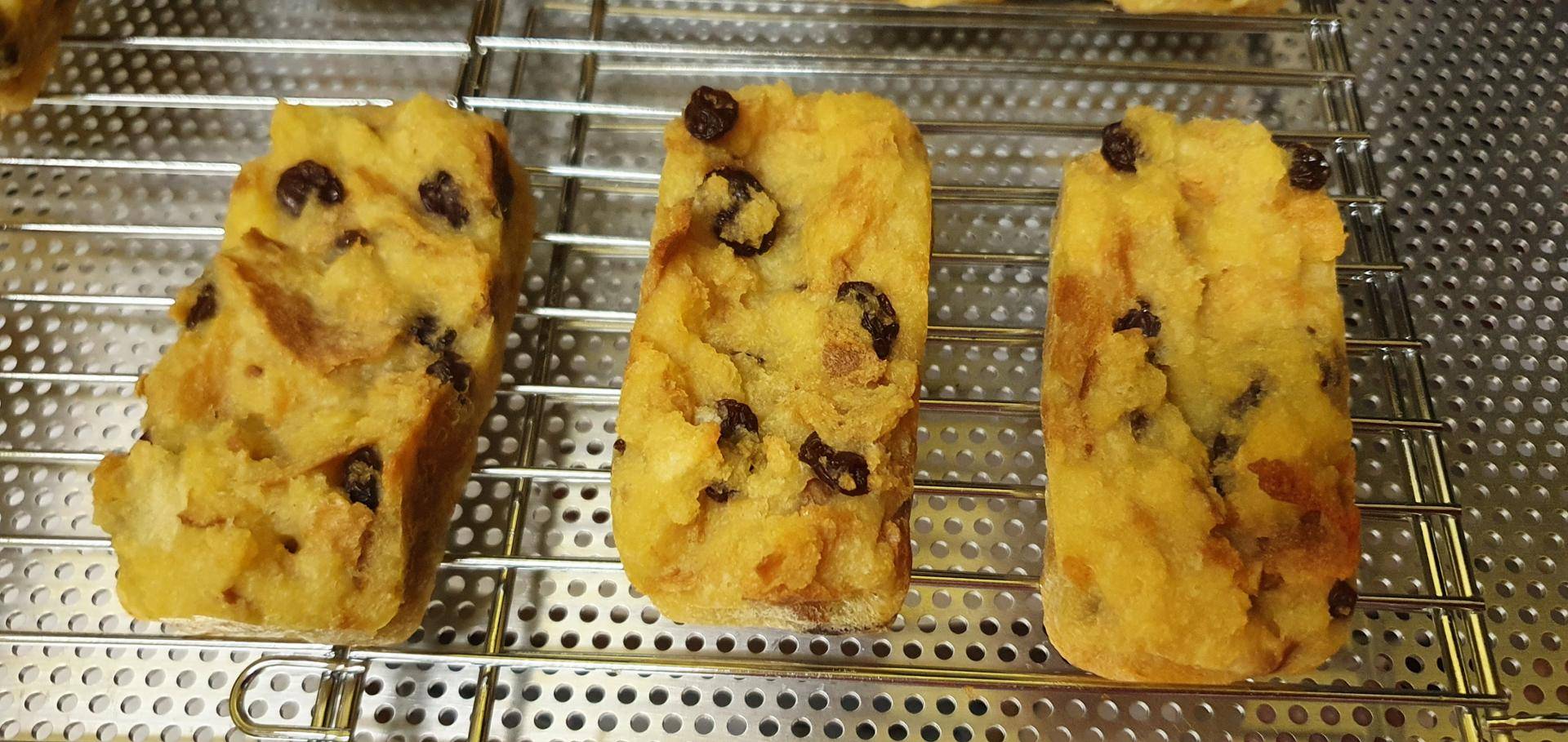 Pain de chien ( pudding au pain ) - Recepten Cake Factory | Tefal