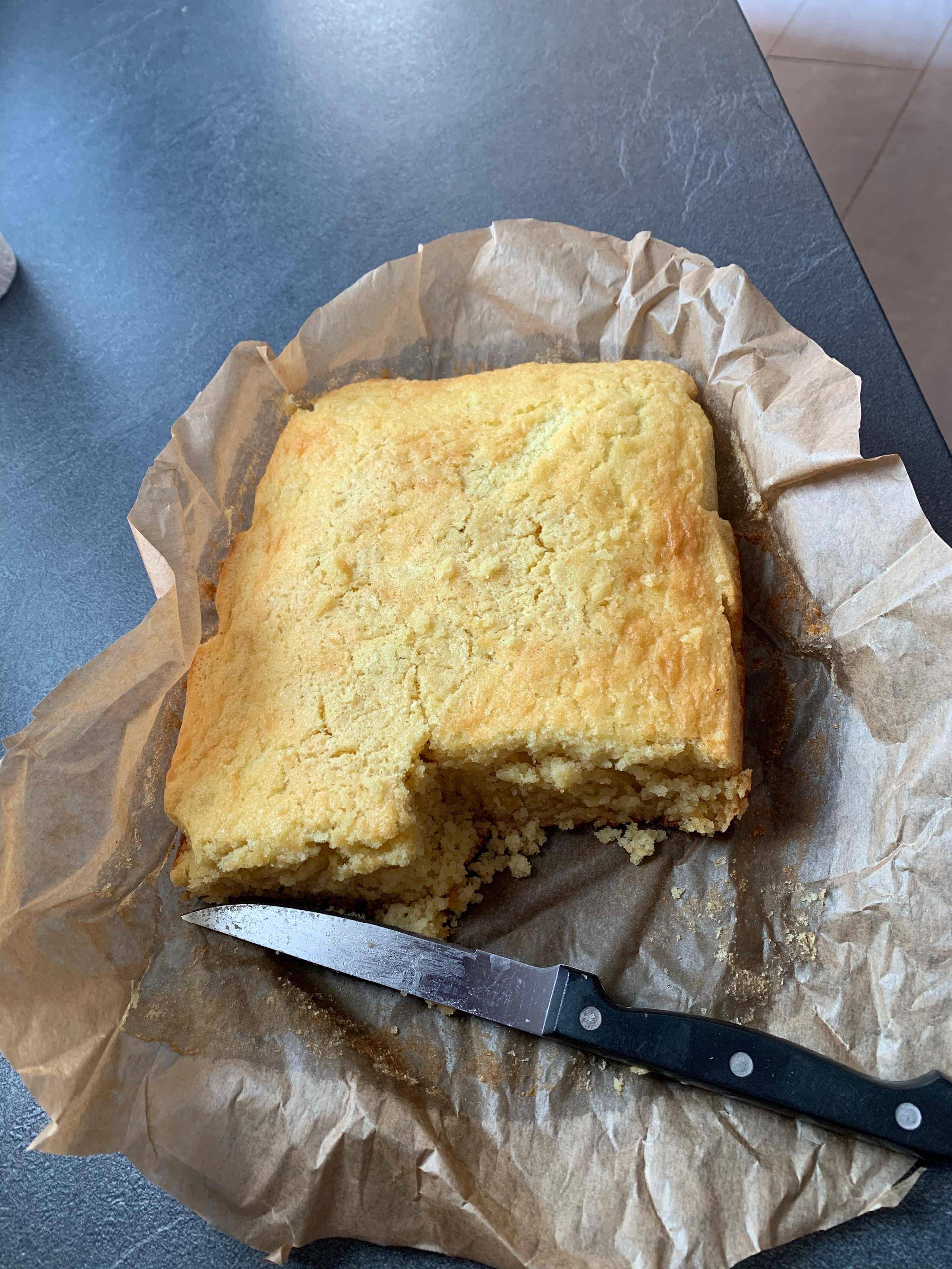 Gâteau de semoule au lait et à la fleur d’oranger - Recette Cake Factory | Tefal