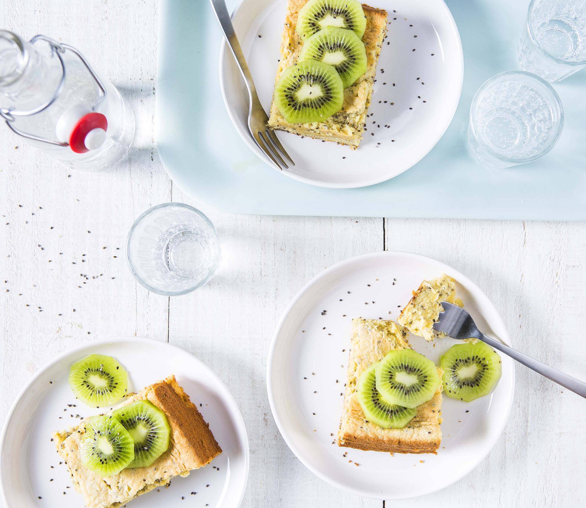 Gâteau moelleux au kiwi et aux graines de chia - Recette Cake Factory | Tefal