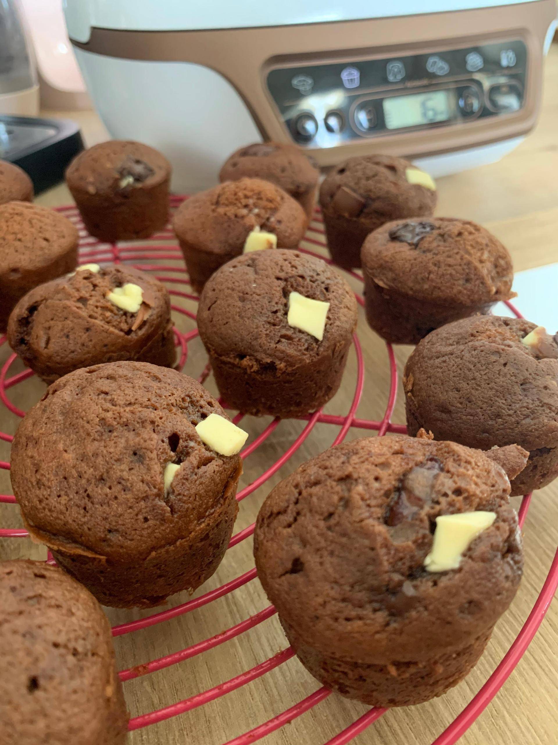 Mini muffins extra choco - Recette Cake Factory | Tefal