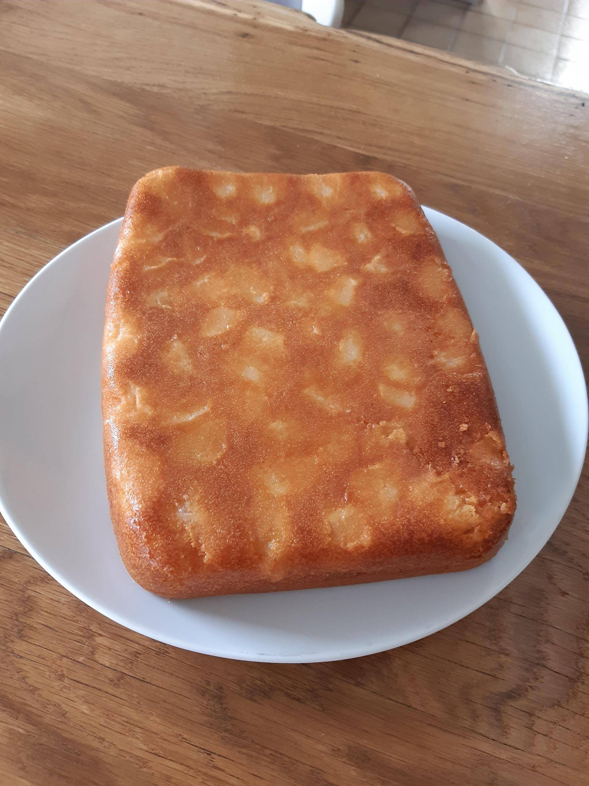 Gateau moelleux poires chocolat blanc - Recepten Cake Factory | Tefal
