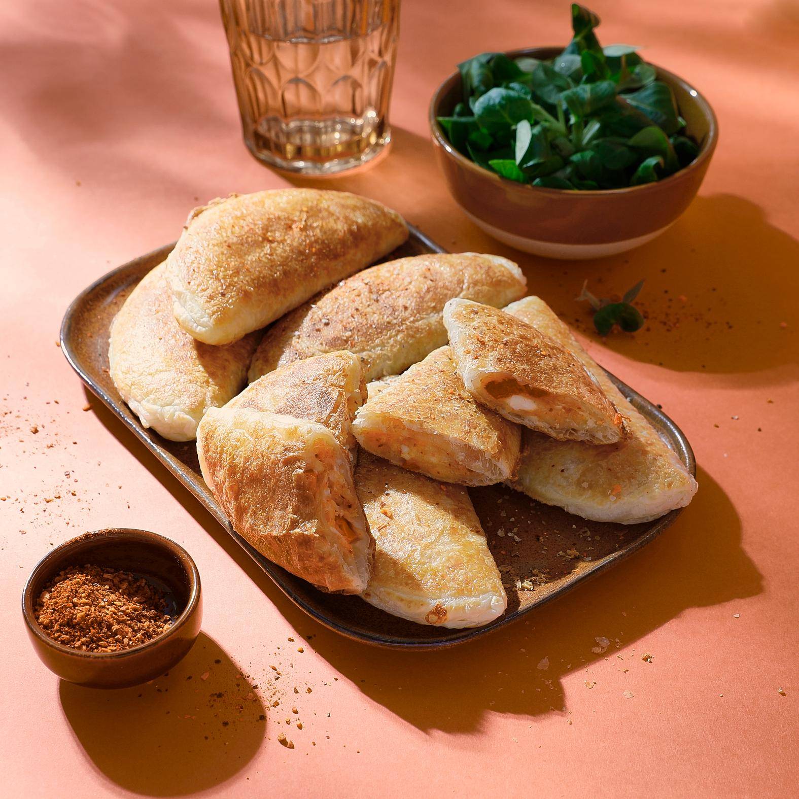 Cheese and pepper turnovers - Recepten Snack Collection MECHANICAL | Tefal