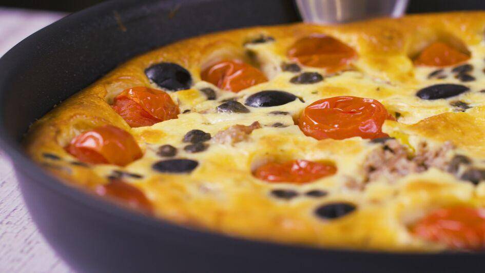 Clafoutis au thon et tomates cerises - Recepten Poêles et Casseroles | Tefal