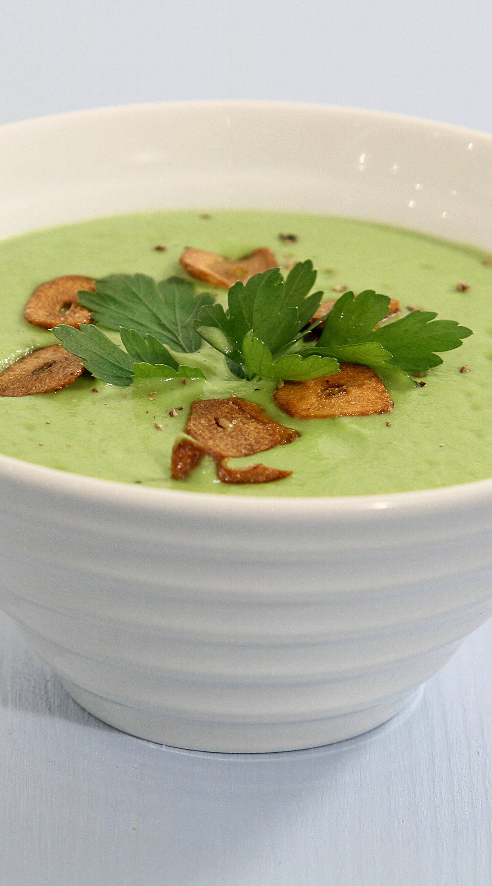 Crème de petits pois aux chips d'ail - Recette Balance de cuisine | Tefal