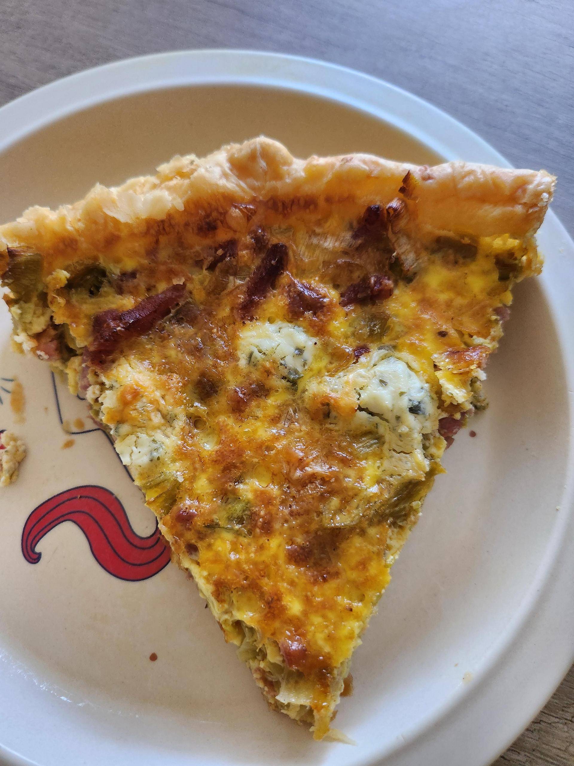 Quiche aux poireaux lardons boursin - Recepten Cake Factory Infinity | Tefal