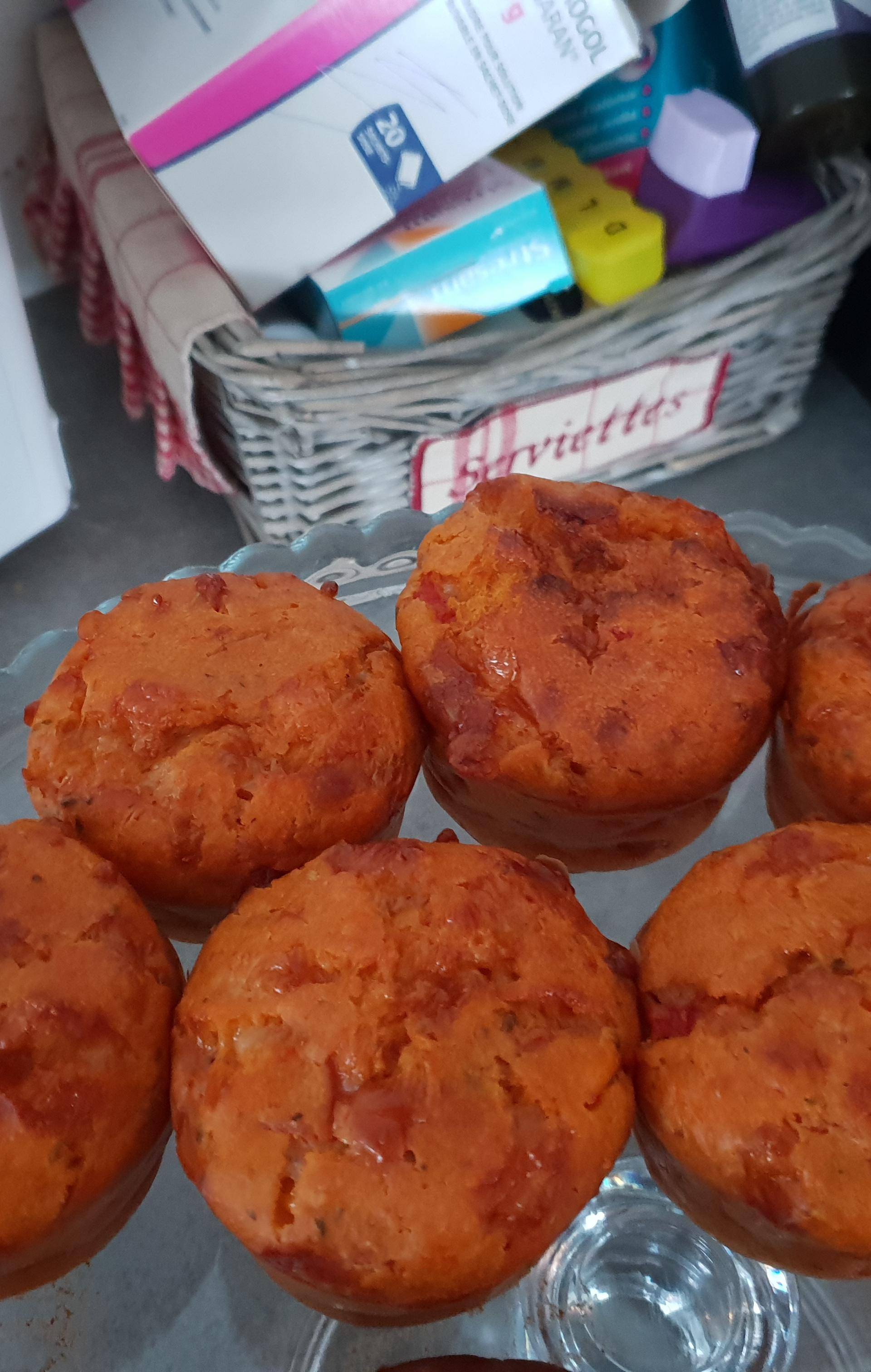 Muffin jambon gruyere et tomates - Recette Cake Factory | Tefal