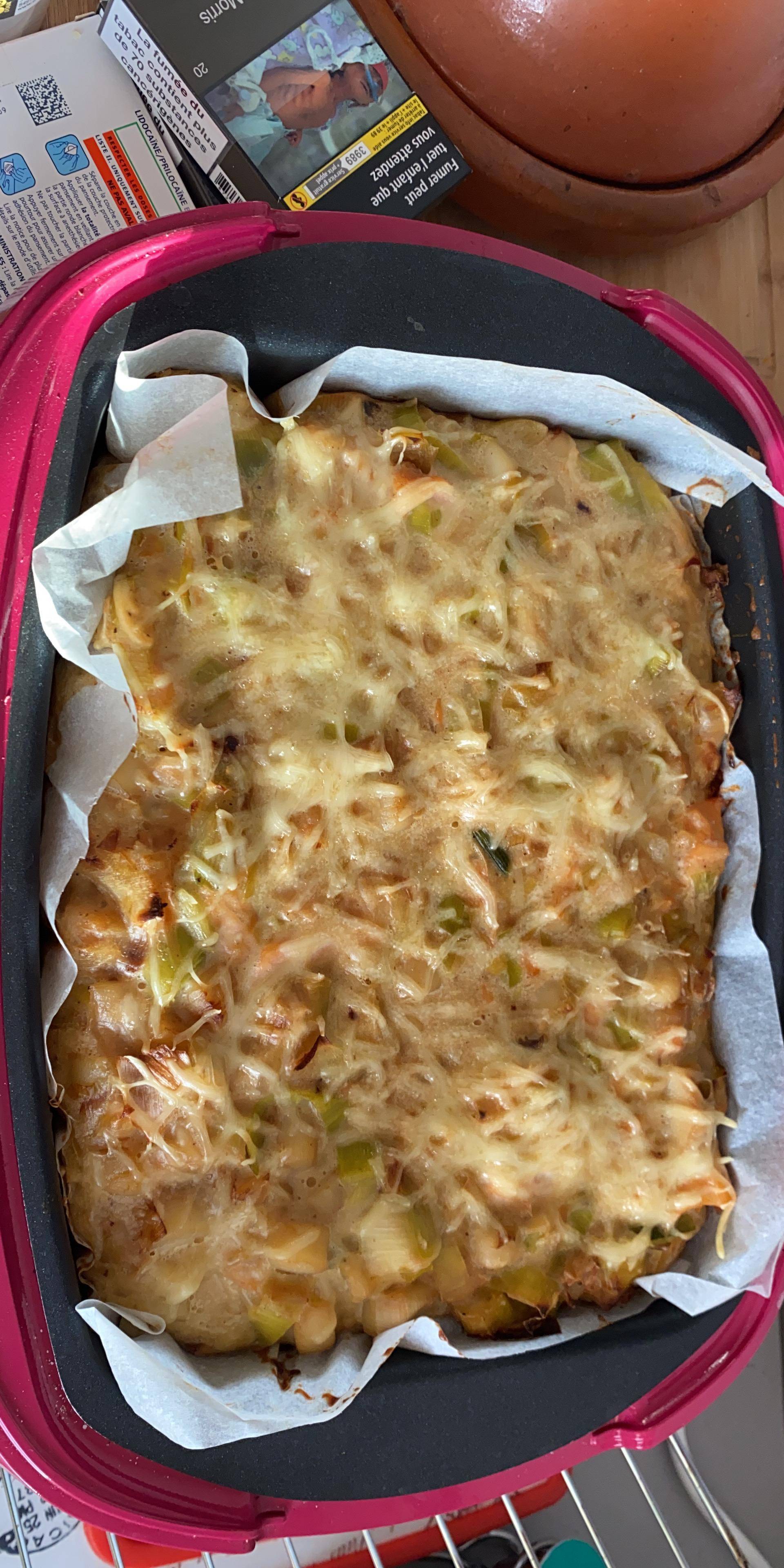 Quiche sans pâte au poireaux saumon fumé et noix de saint Jacques - Recette Cake Factory | Tefal