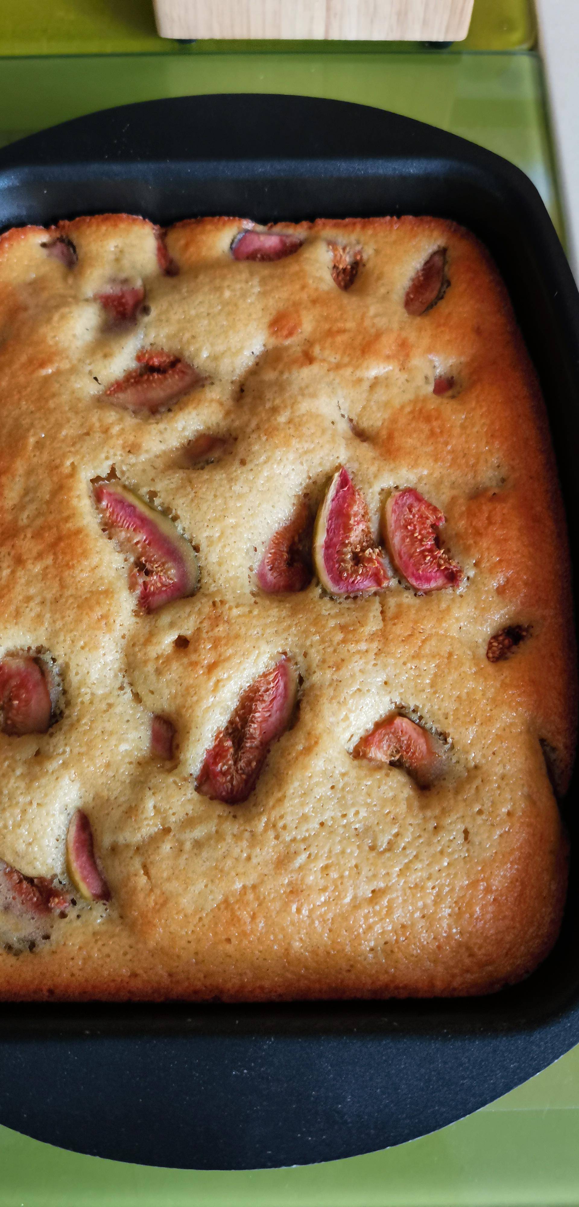 Gâteau moelleux aux figues fraîches - Recette Cake Factory | Tefal