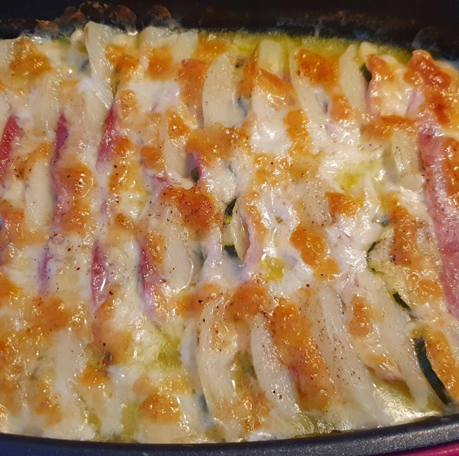 Tian de courgettes, pomme de terre, jambon et mozza - Recette Cake Factory | Tefal