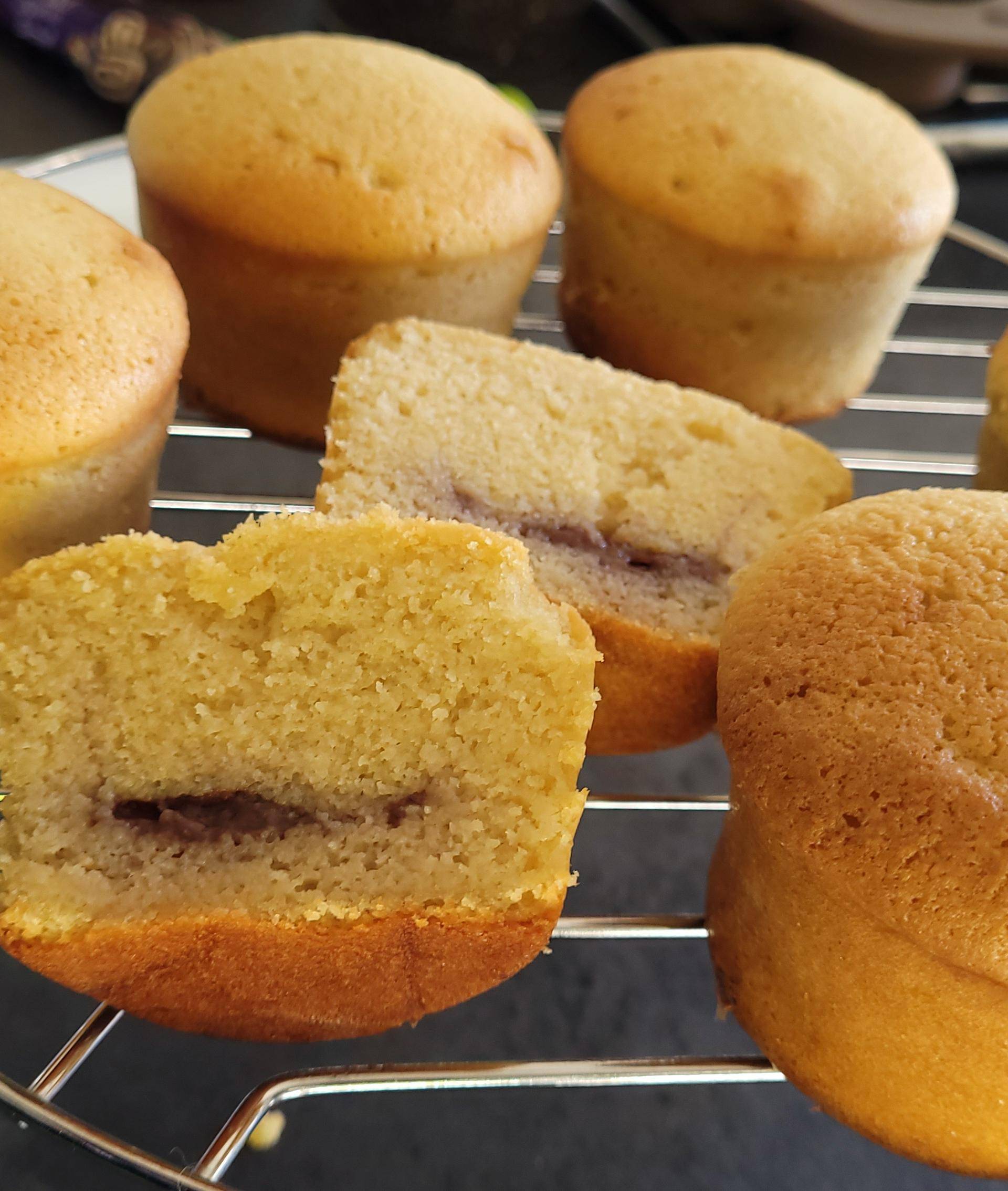 Muffins frangipane fraise moelleux - Recette Cake Factory | Tefal