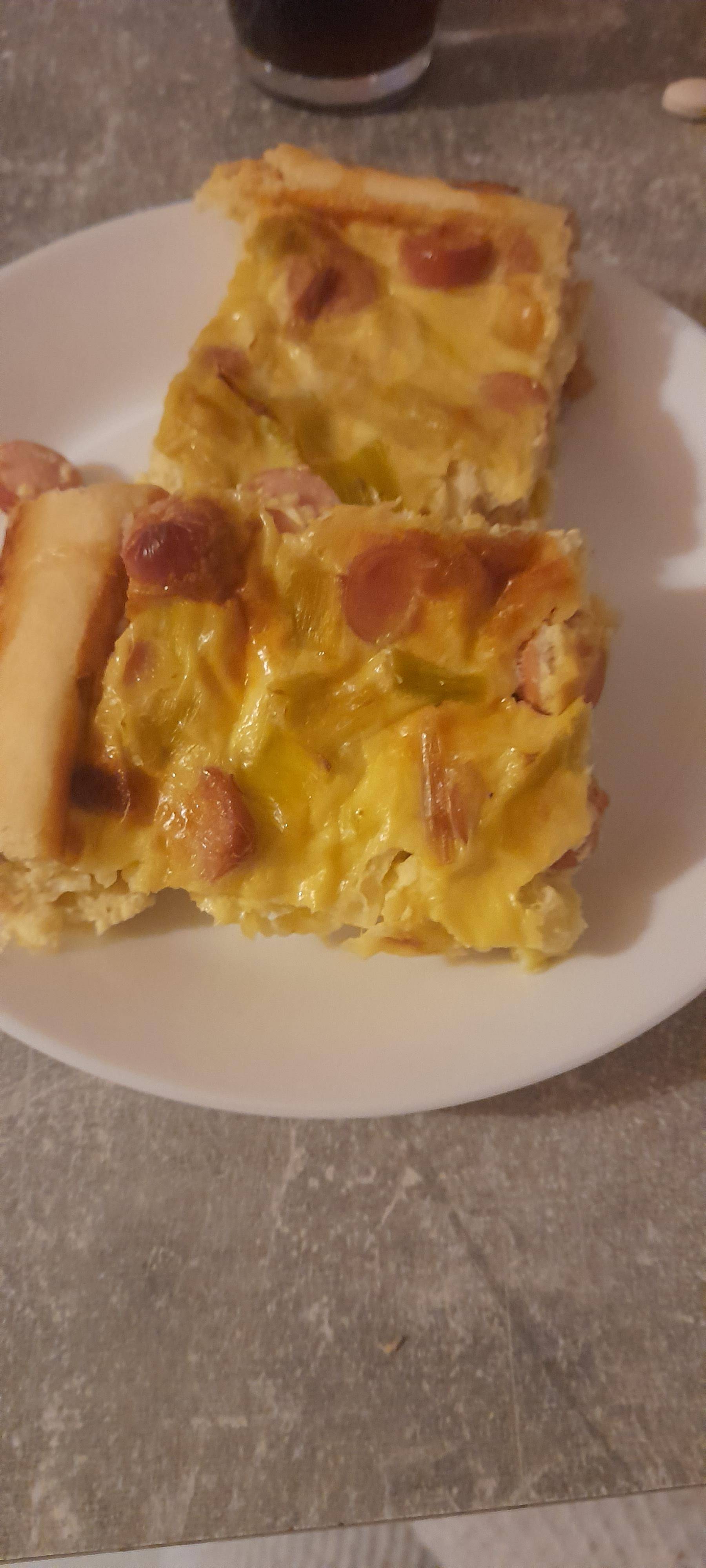 Délicieuse quiche aux poireaux saucisses - Recepten Cake Factory | Tefal