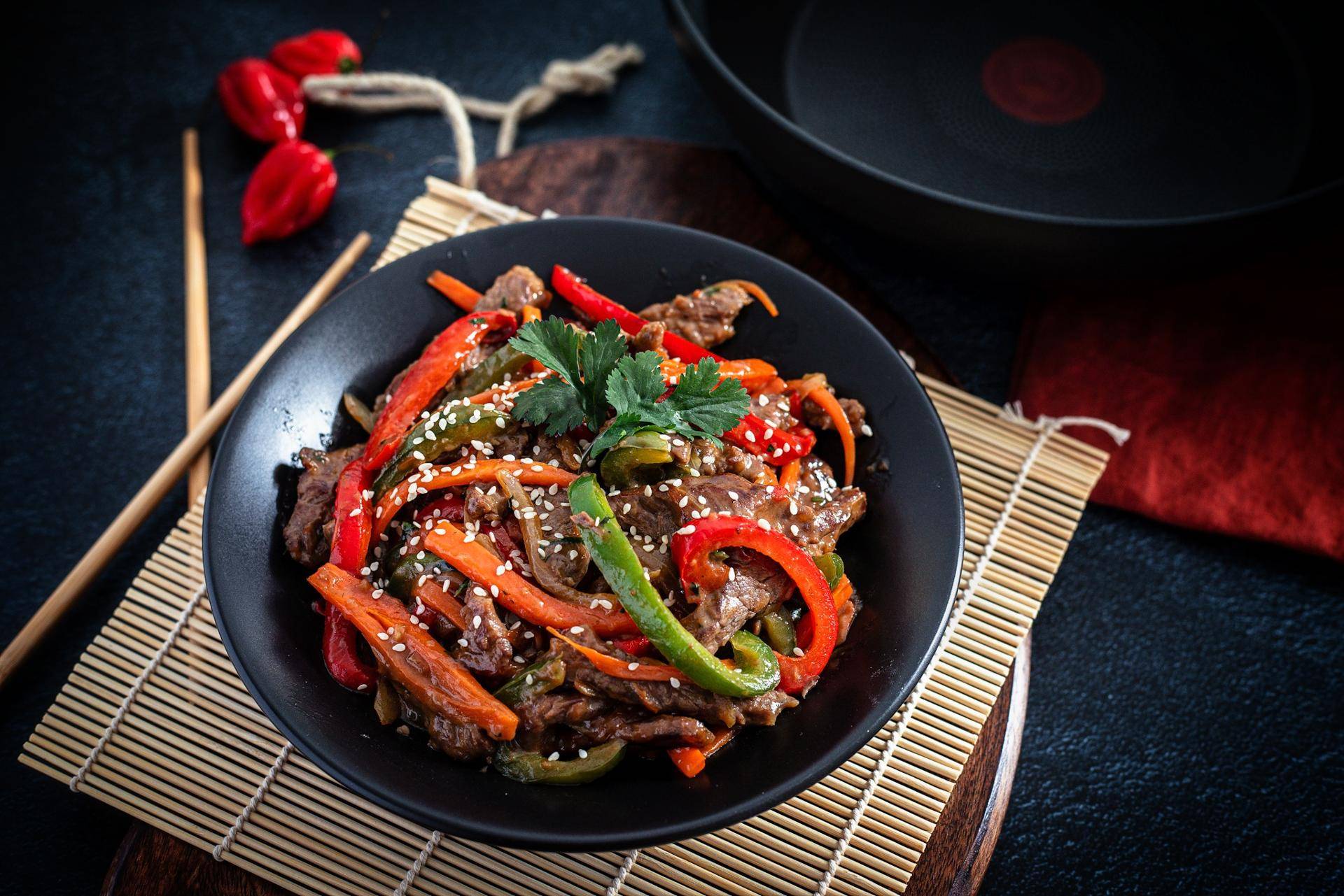 Wok de bœuf aux légumes - Recette Poêles et Casseroles | Tefal