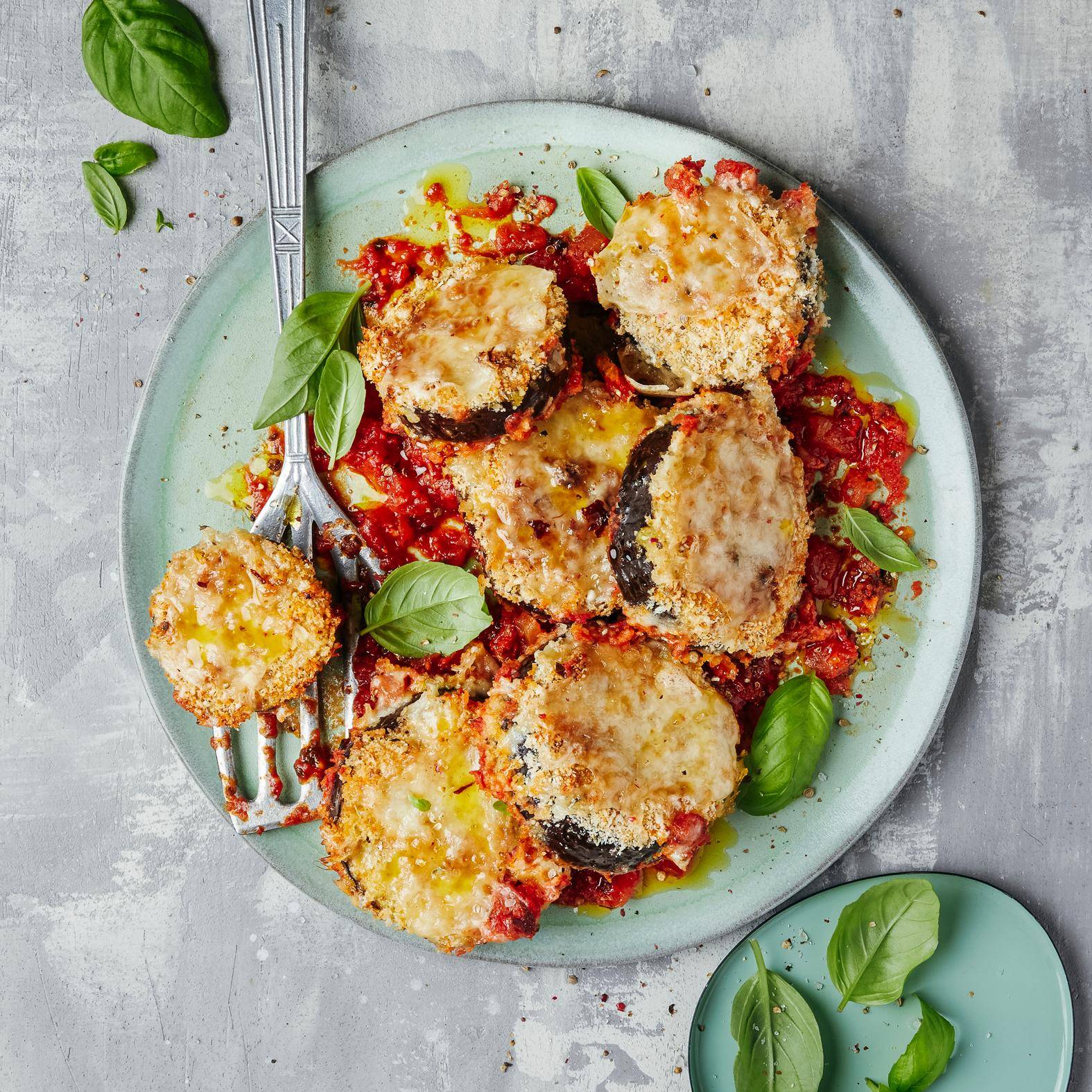 Knapperige aubergine met Parmezaan - Recepten OptiGrill 2in1 | Tefal