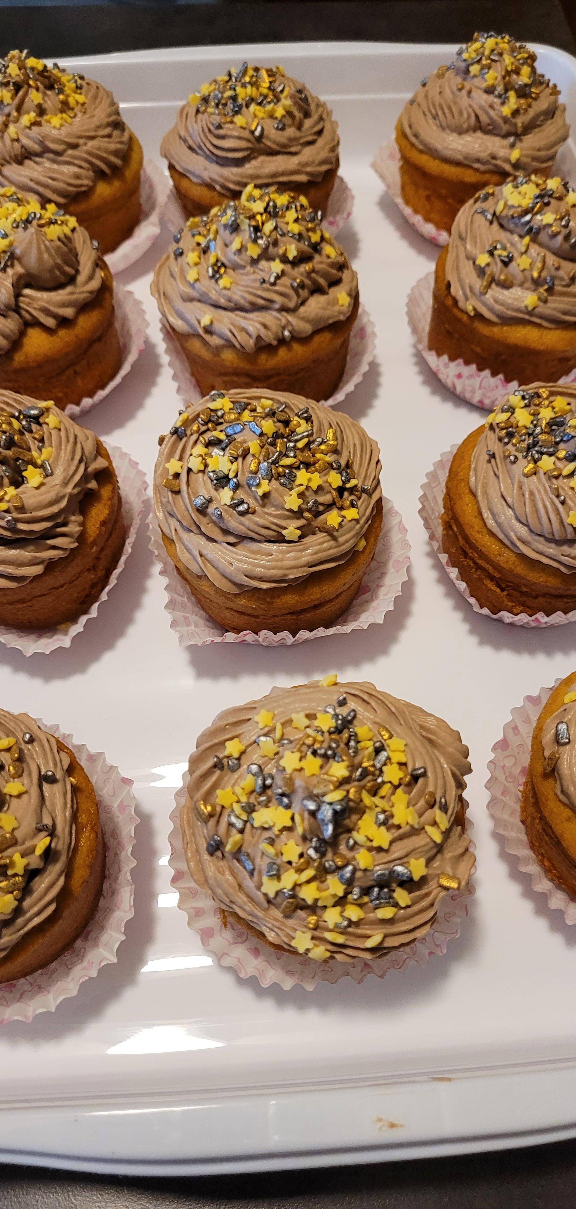 Cupcake vanille ou cacao avec chantilly Nutella - Recette Cake Factory Délices | Tefal