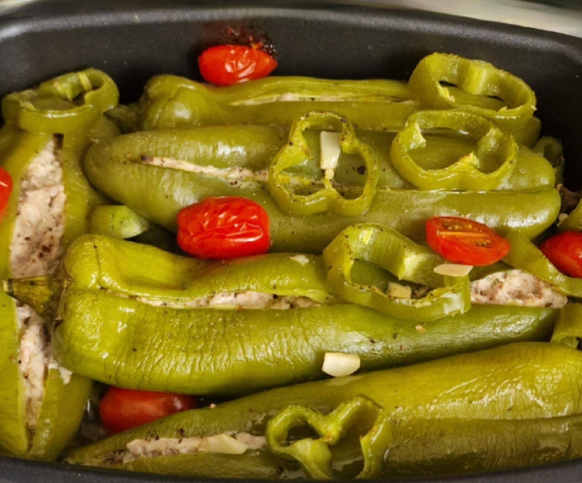 Poivrons cornes de boeuf farcies - Recette Cake Factory Délices | Tefal