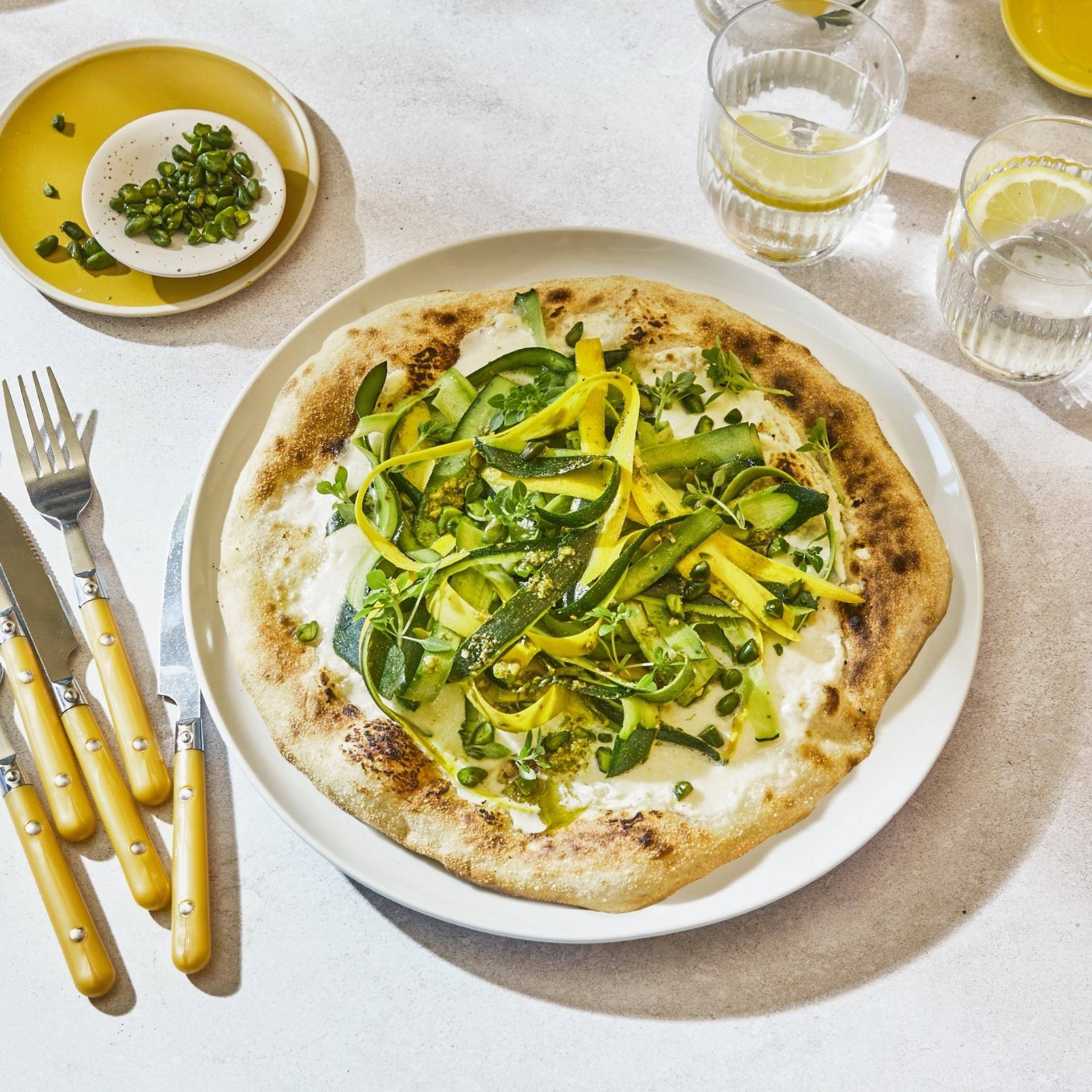 Pizza Mozzarella Galbani, Rubans de Courgettes & Citron - Recette Pizza Pronto | Tefal