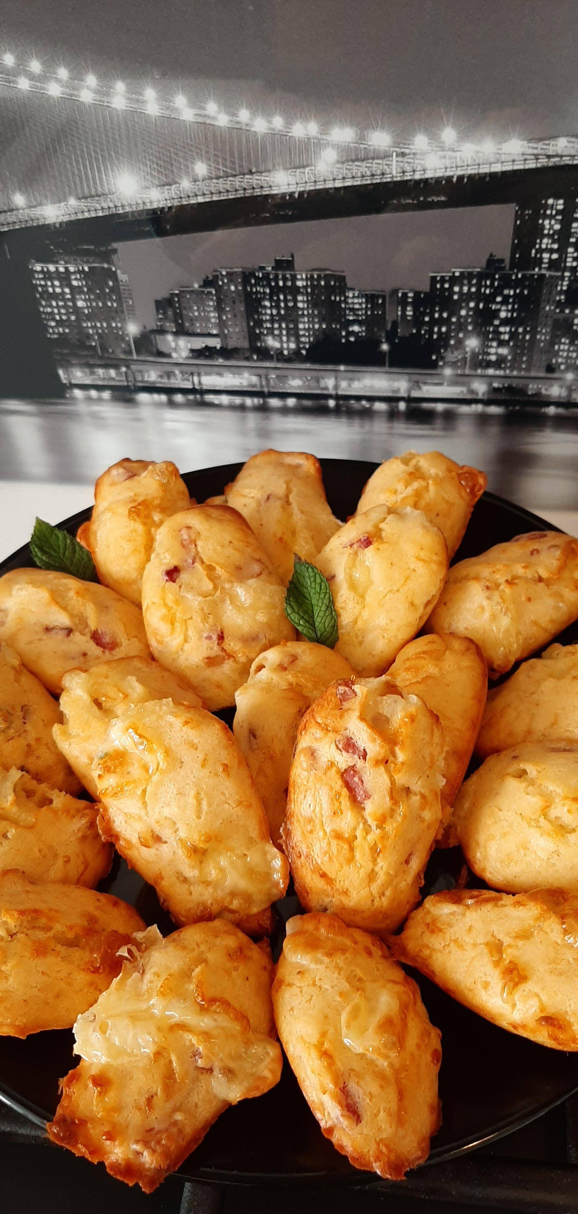 Madeleines aux lardons Fromage - Recette Cake Factory | Tefal