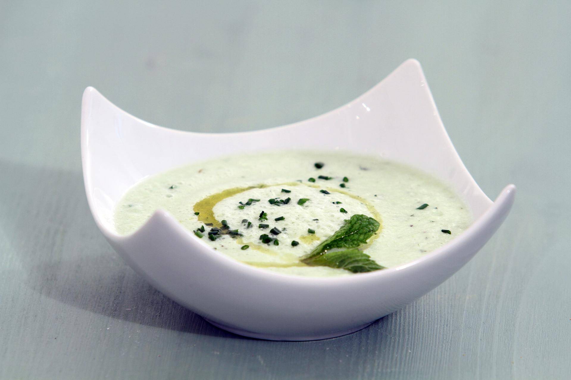 Soupe de concombre à la menthe - Recepten Balance de cuisine | Tefal