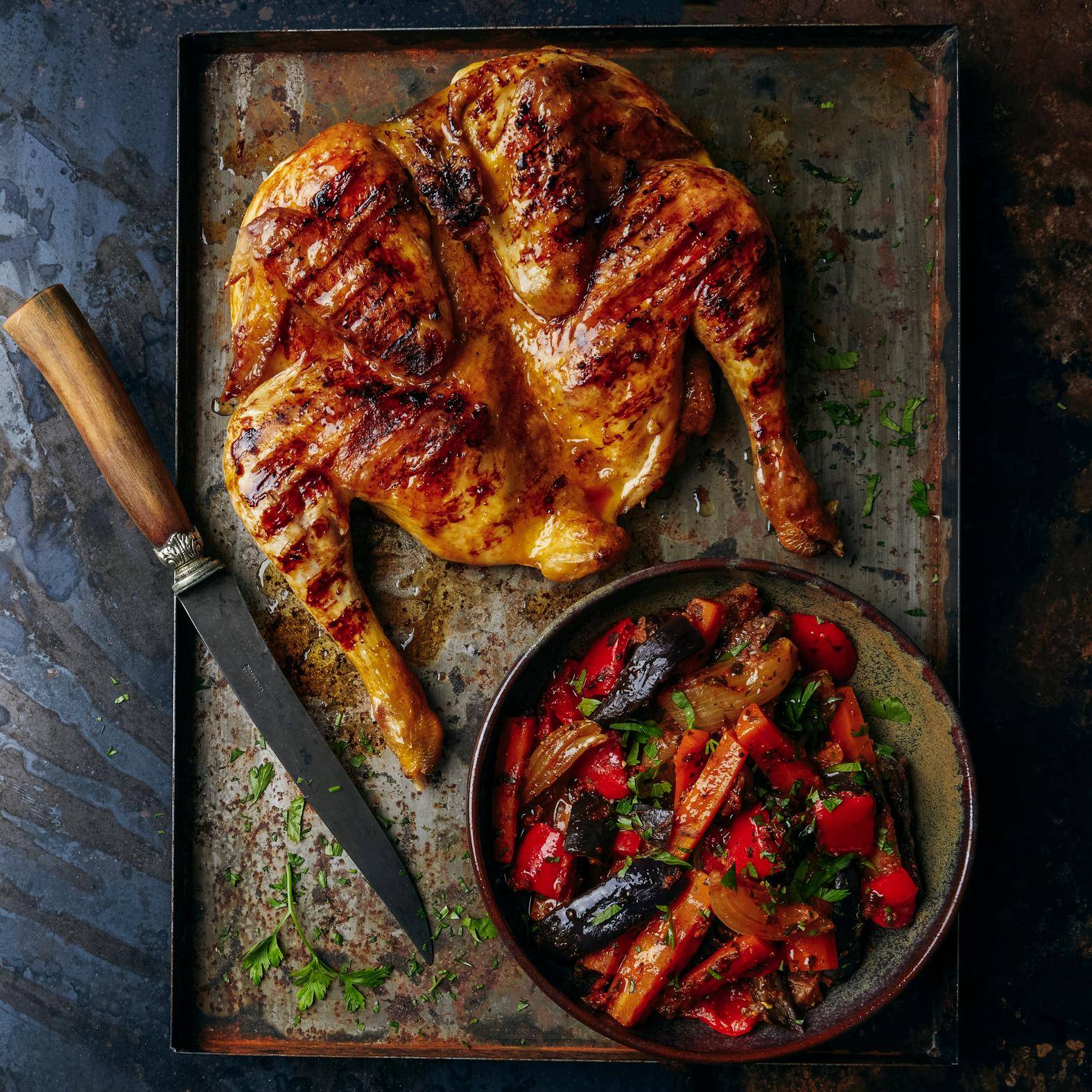 Poulet tabaka et légumes à la géorgienne - Recette OptiGrill 2in1 XL | Tefal