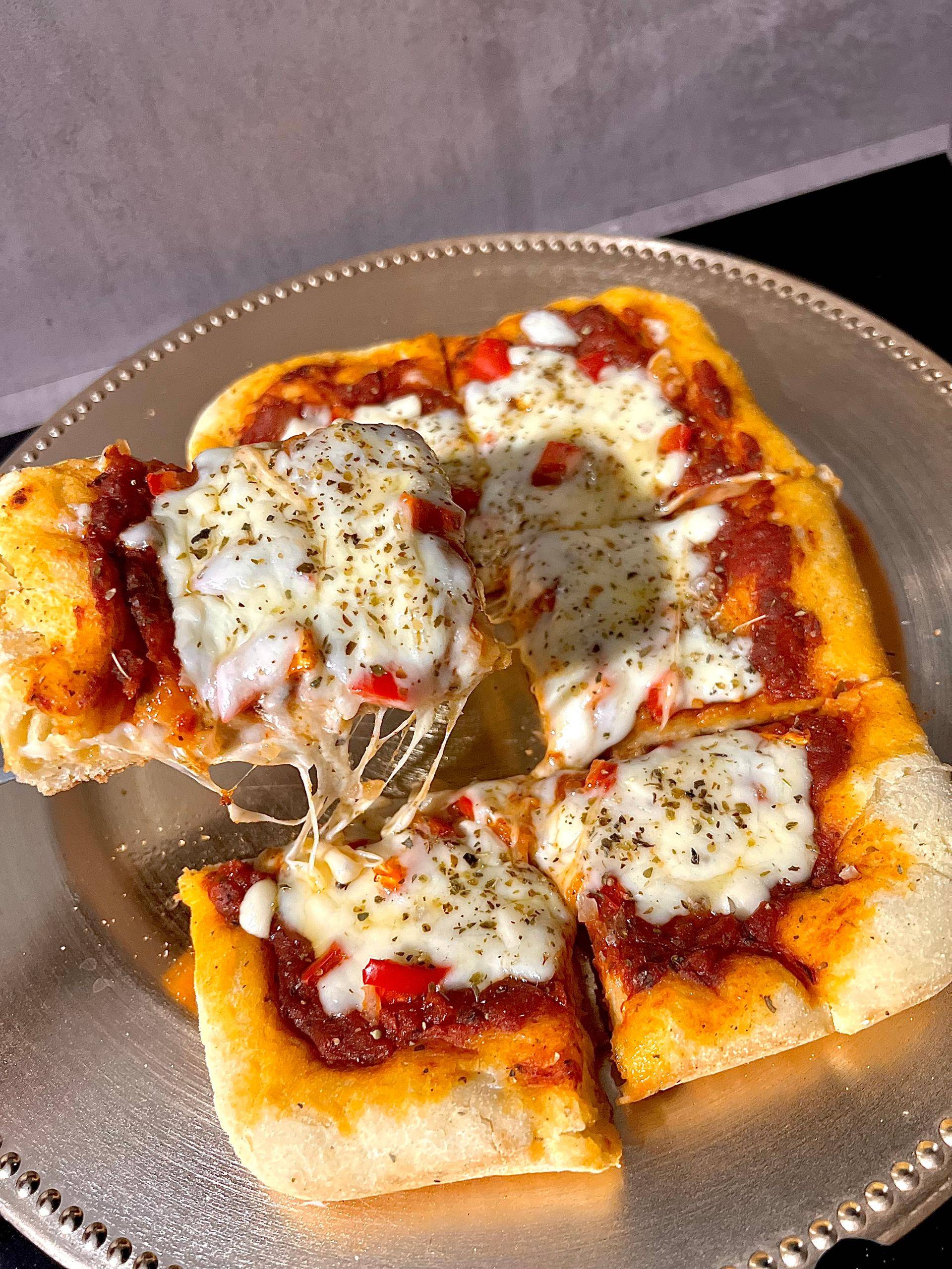 Pizza Margarita à l’origan - Recette Cake Factory | Tefal