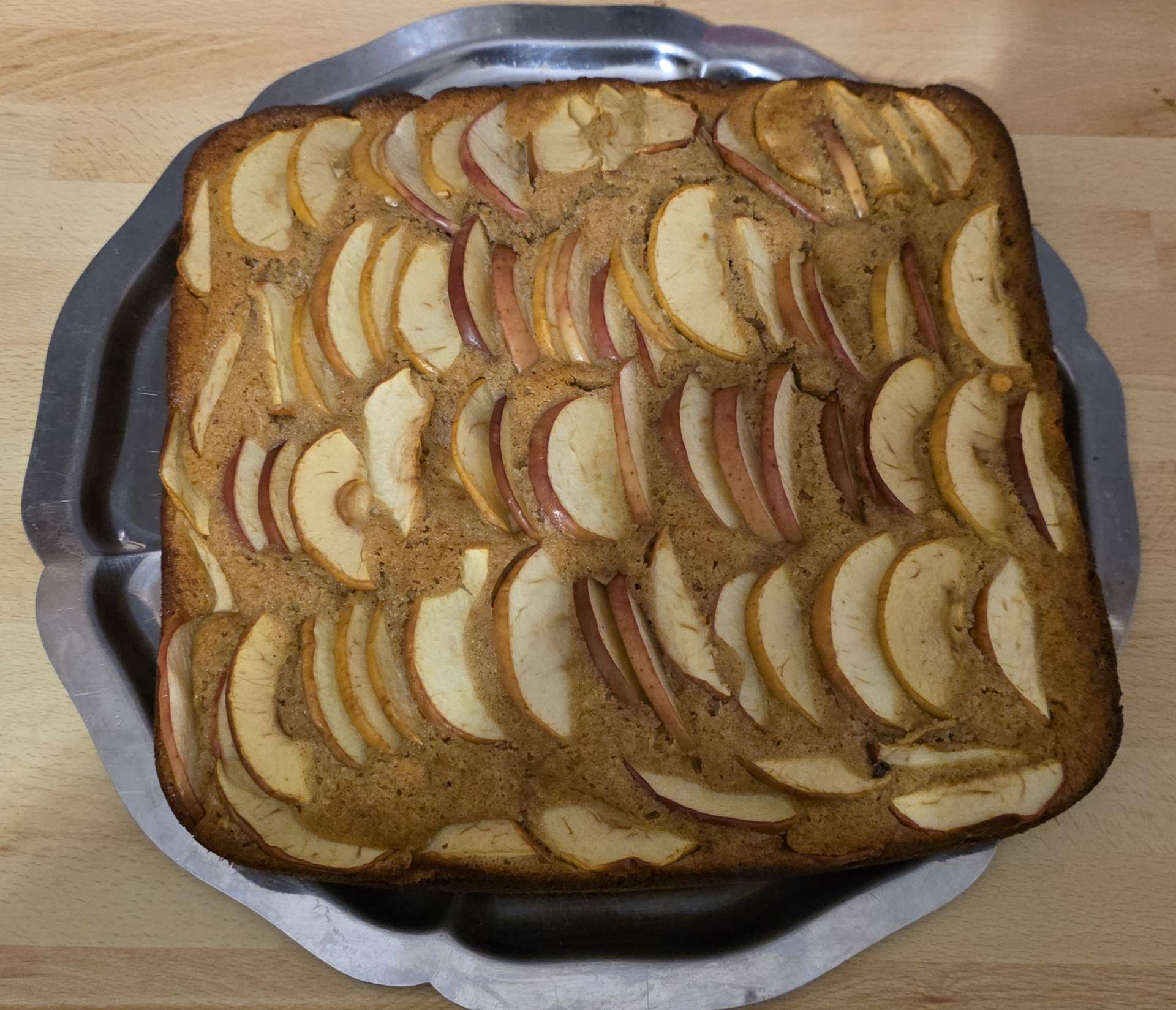 Gâteau moelleux aux pommes et miel de Laura&Dydy - Recette Cake Factory Infinity | Tefal