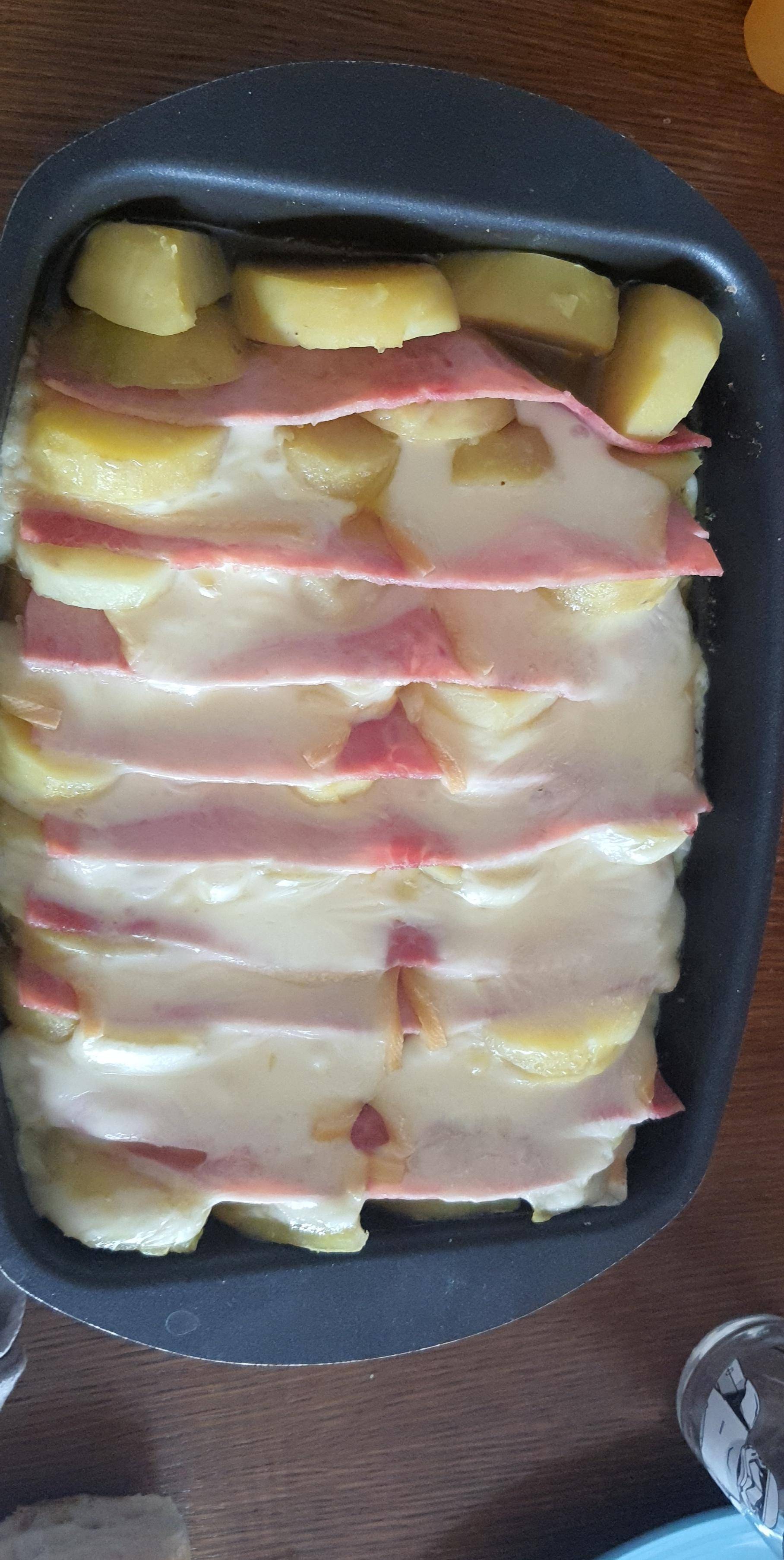 Tian de pomme de terre jambon raclette - Recepten Cake Factory | Tefal