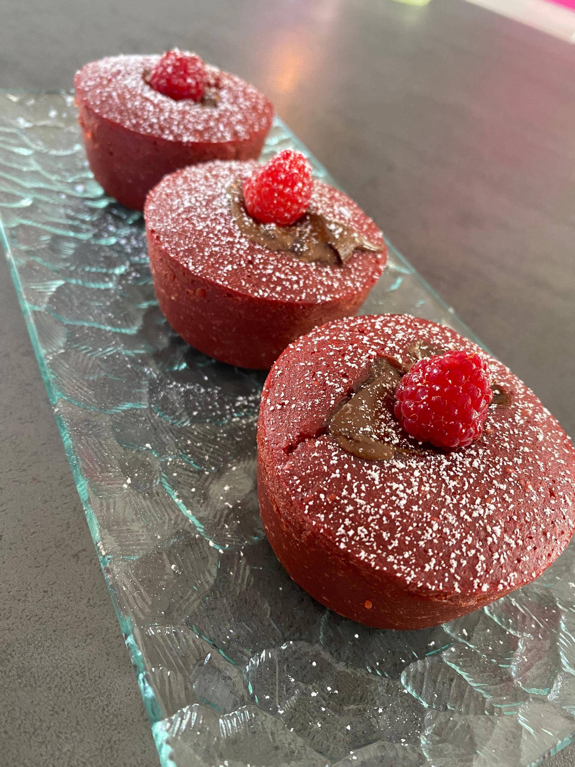 Fondant au framboises coeur chocolat - Recette Cake Factory Délices | Tefal