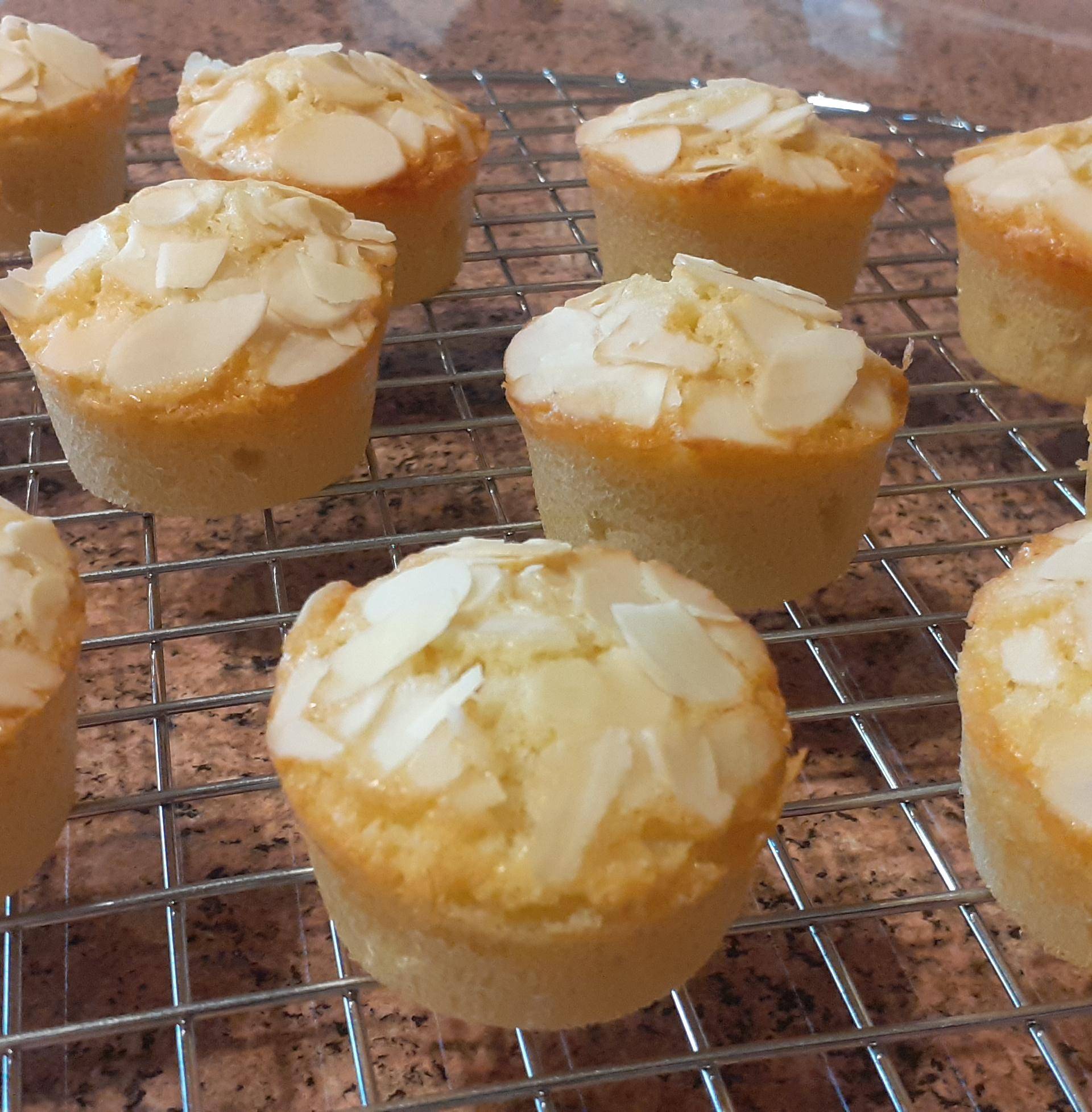Mini moelleux aux amandes et à la fleur d'oranger - Recette Cake Factory | Tefal