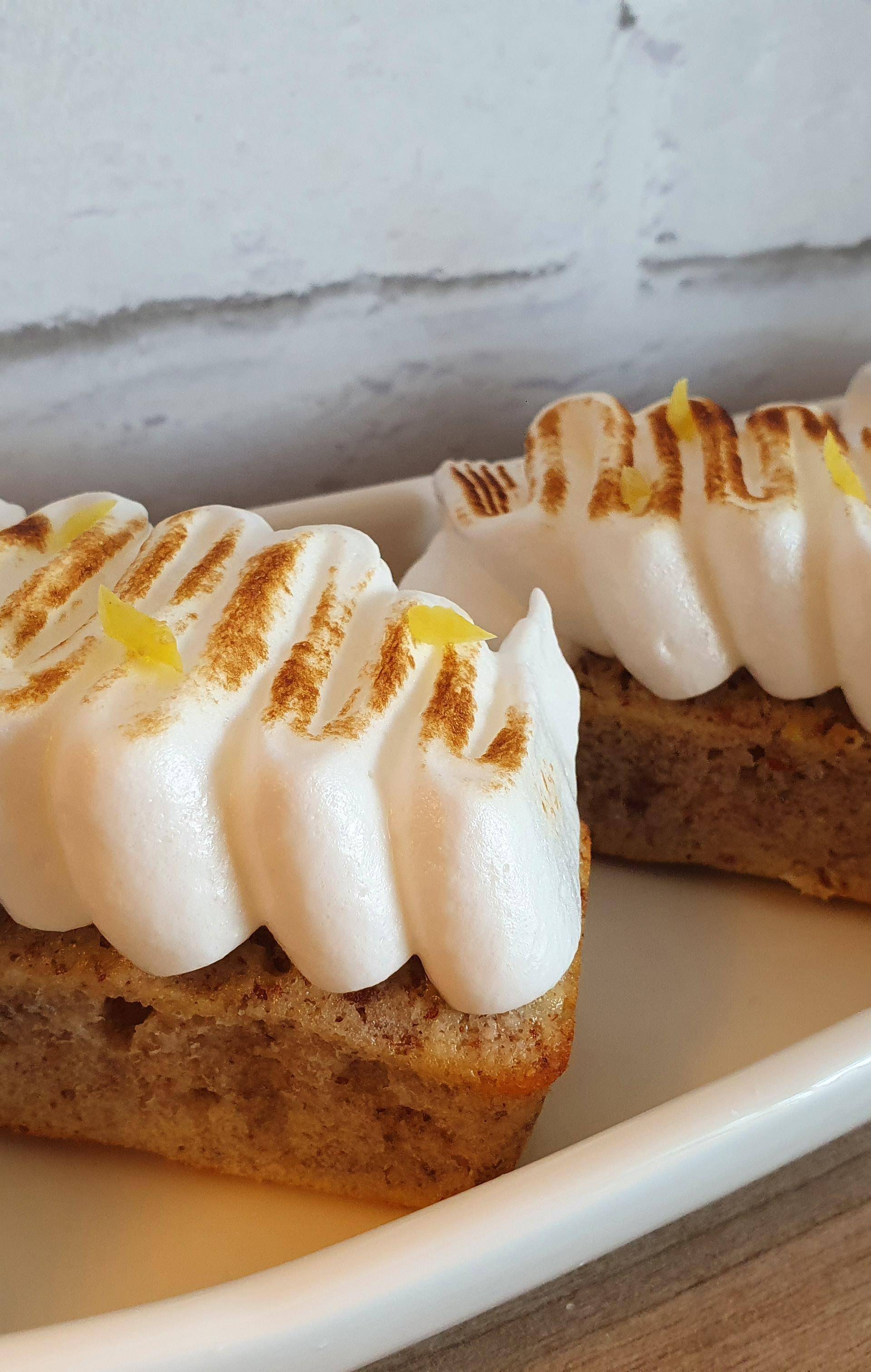 Financiers Amandes, Pécans, citron, façon meringués - Recette Cake Factory | Tefal