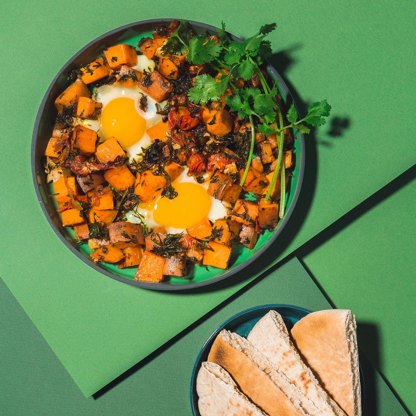 Poêlée à l'indienne anti-gaspi aux œufs et patates douces - Recette Poêles et Casseroles | Tefal