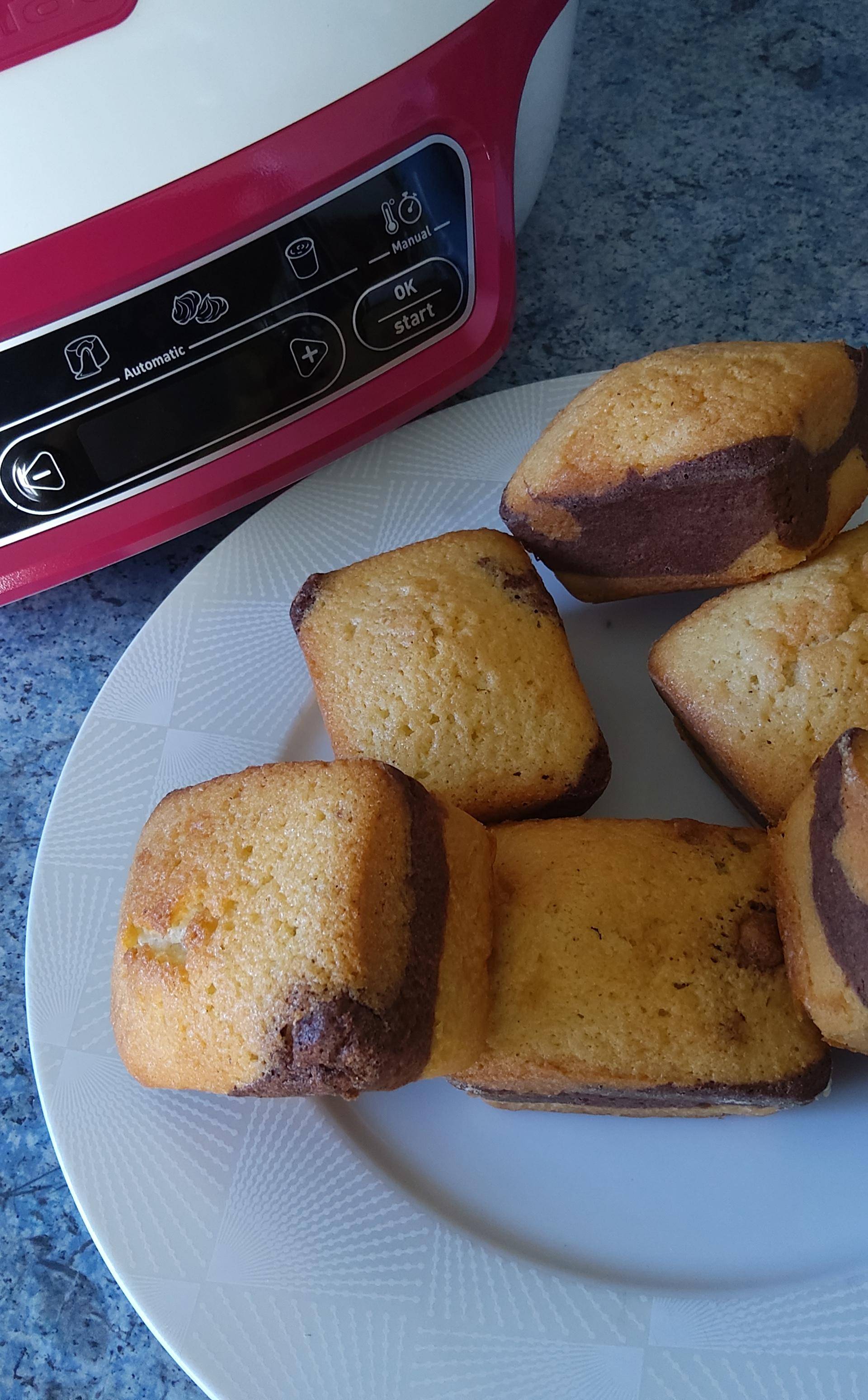 Mini cake marbre au vin blanc - Recette Cake Factory Délices | Tefal