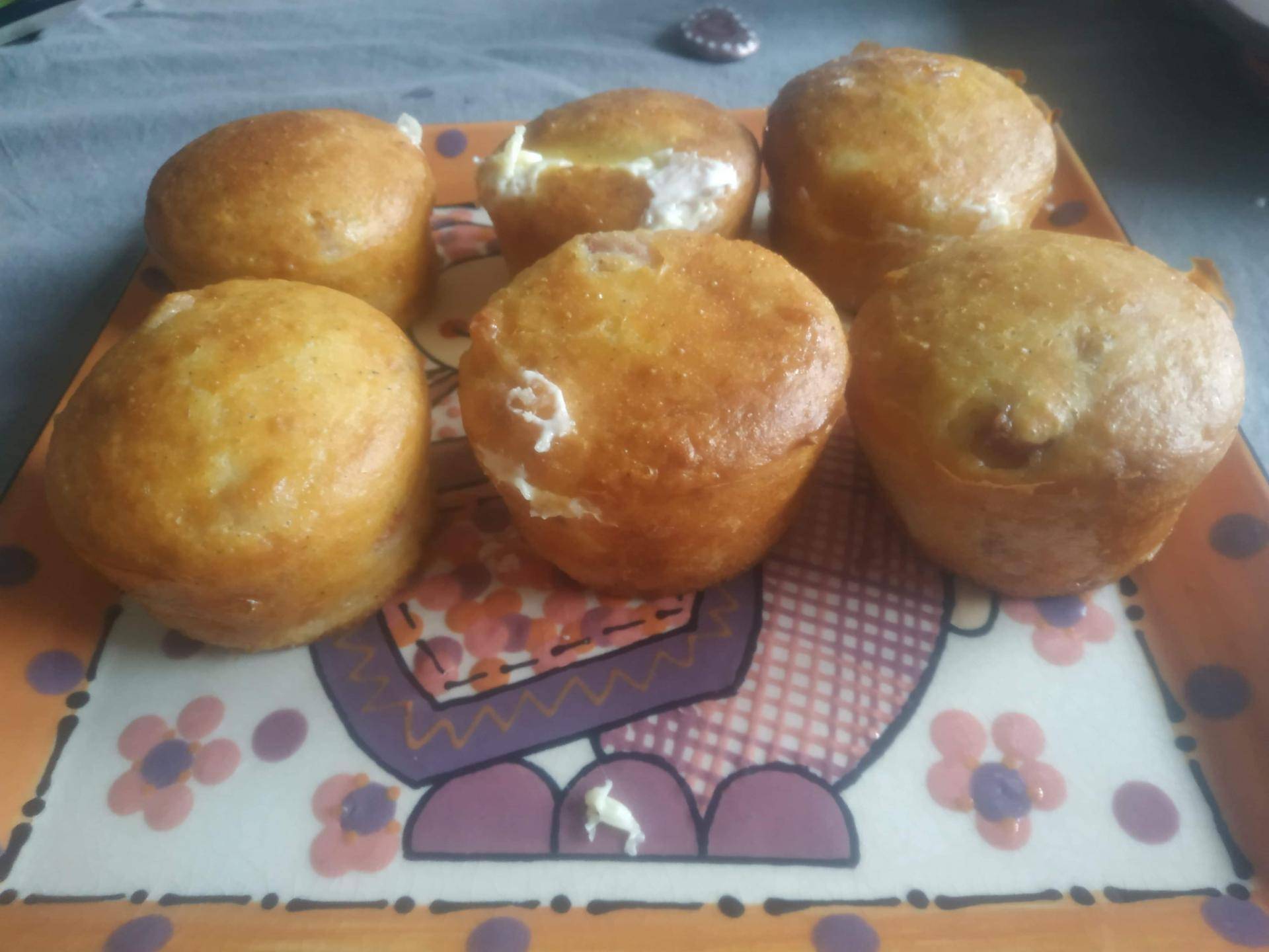 Muffins lardon kiri gruyère - Recepten Cake Factory | Tefal