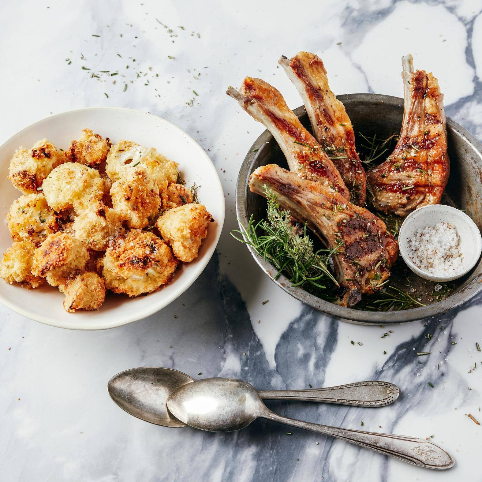 Côtelettes d'agneau et chou fleur à l'ail et au parmesan - Recette OptiGrill 2in1 | Tefal