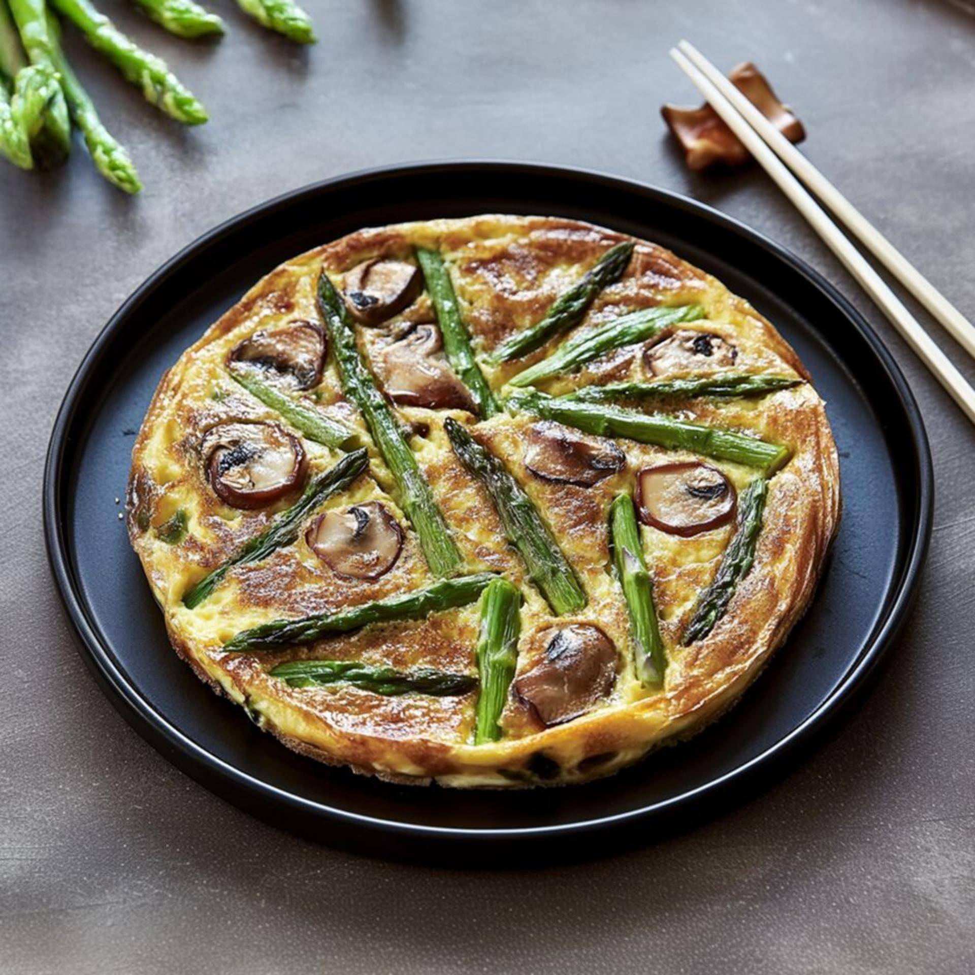 Frittata japonaise aux champignons shiitake et asperges vertes - Recette Poêles et Casseroles | Tefal
