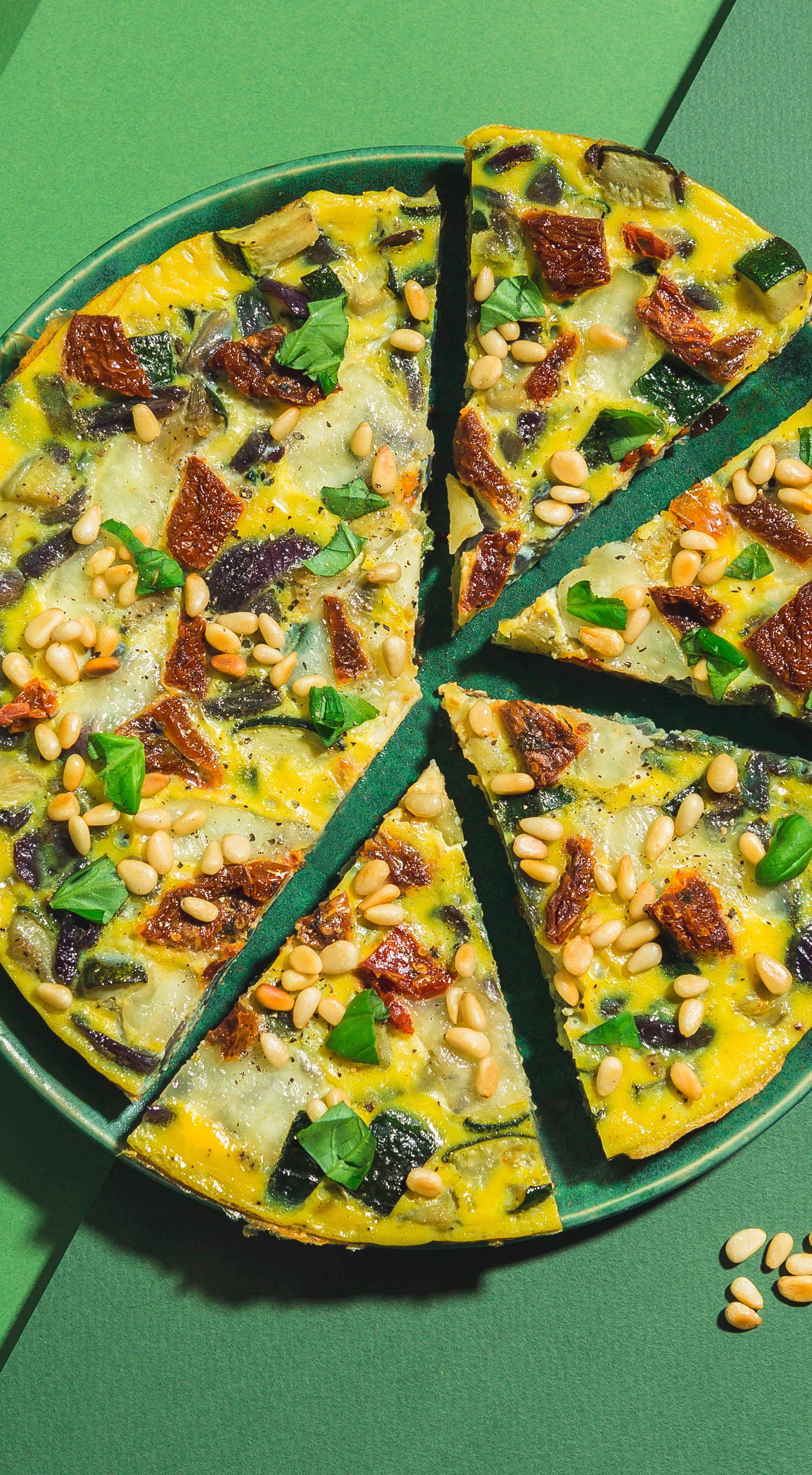Frittata à la mozzarella, au basilic et aux courgettes - Recette Poêles et Casseroles | Tefal
