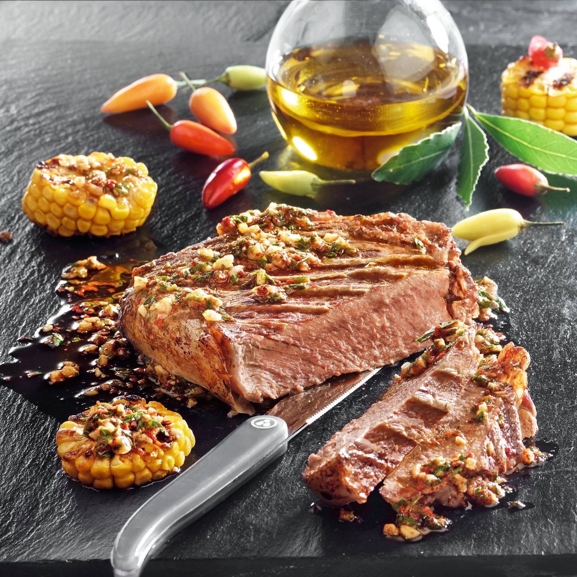 Faux-filets grillés à la sauce chimichurri - Recette OptiGrill + | Tefal